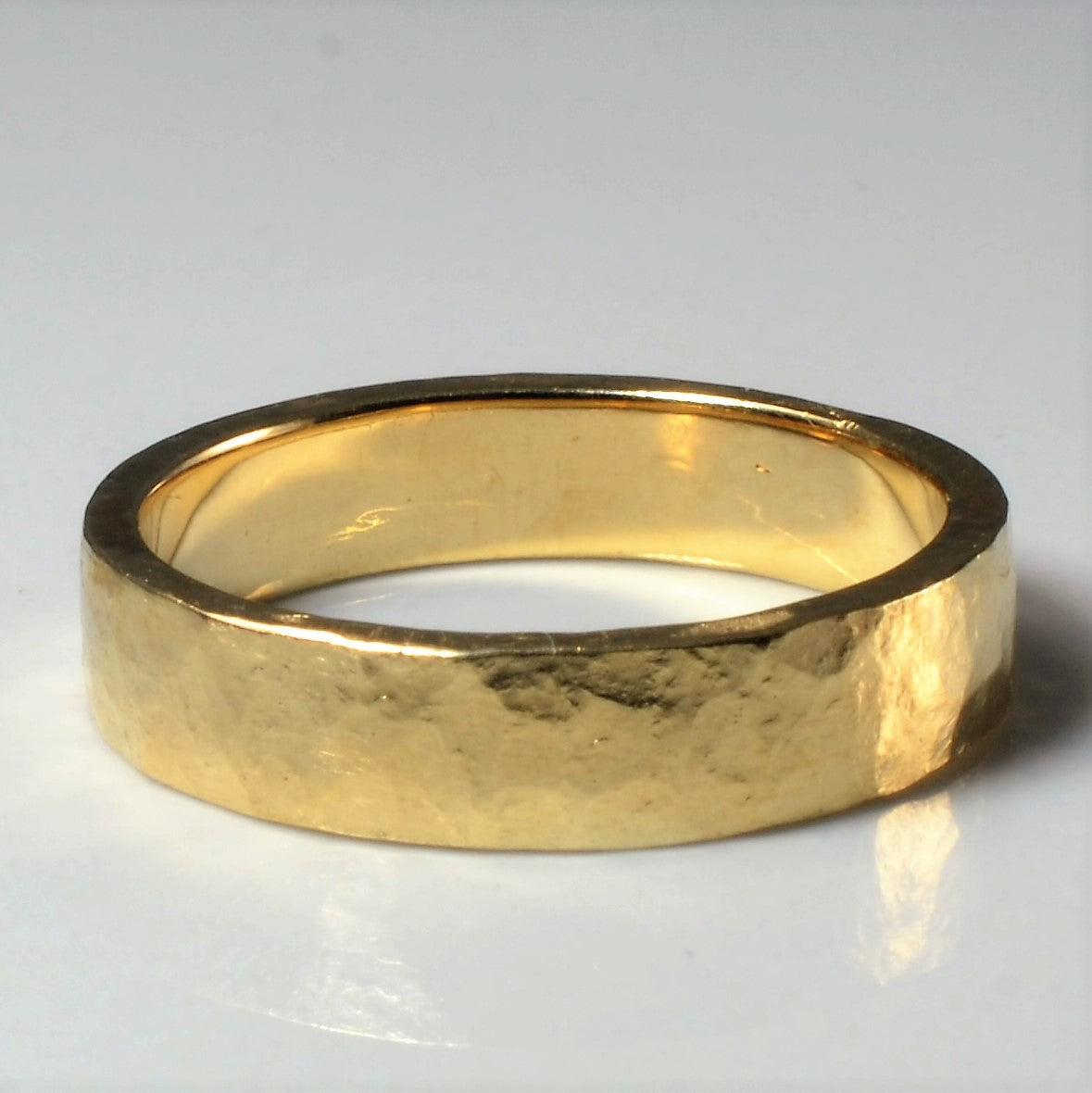 Hammered Yellow Gold Band | SZ 6.75 |