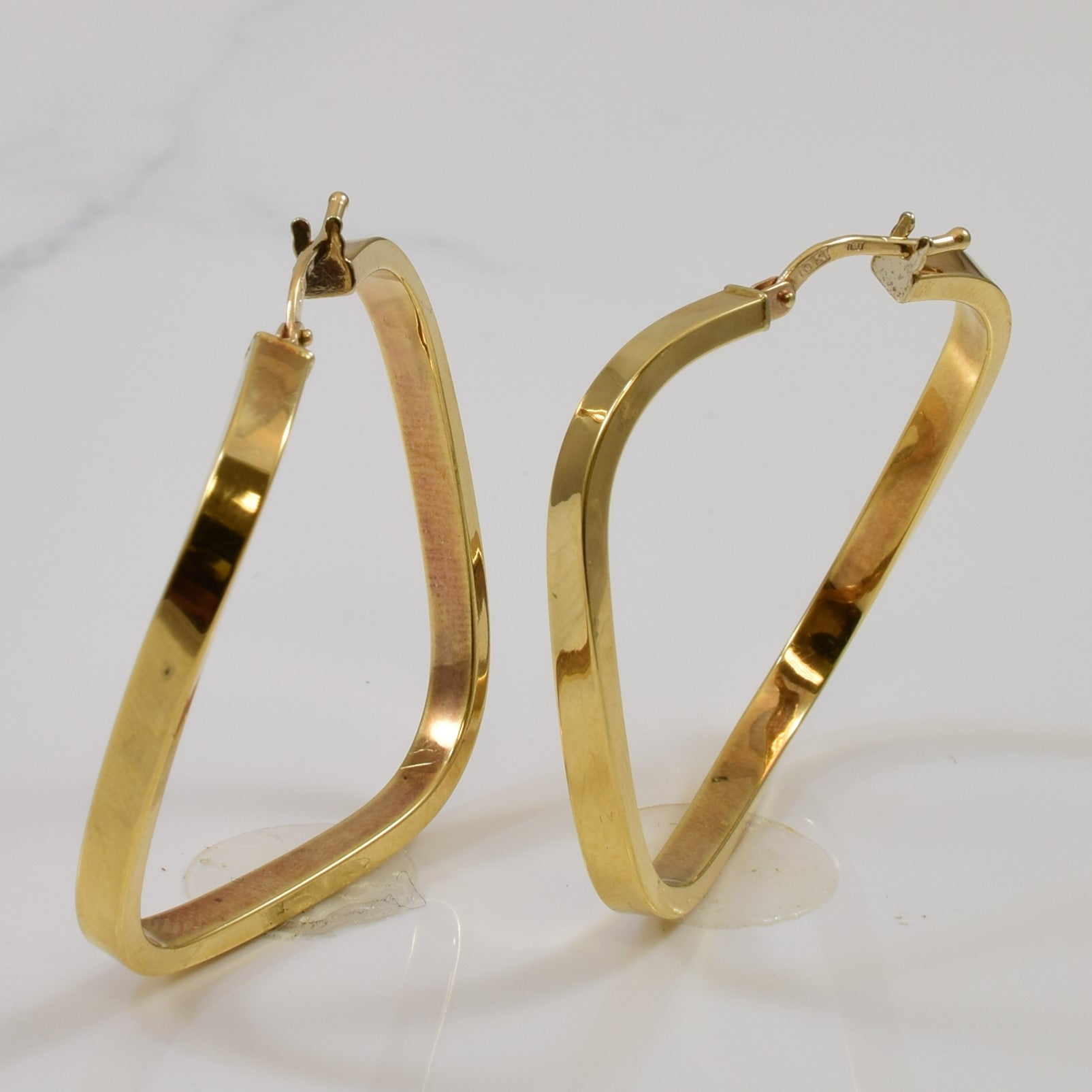 Square Twist Geometric Hoop Earrings |