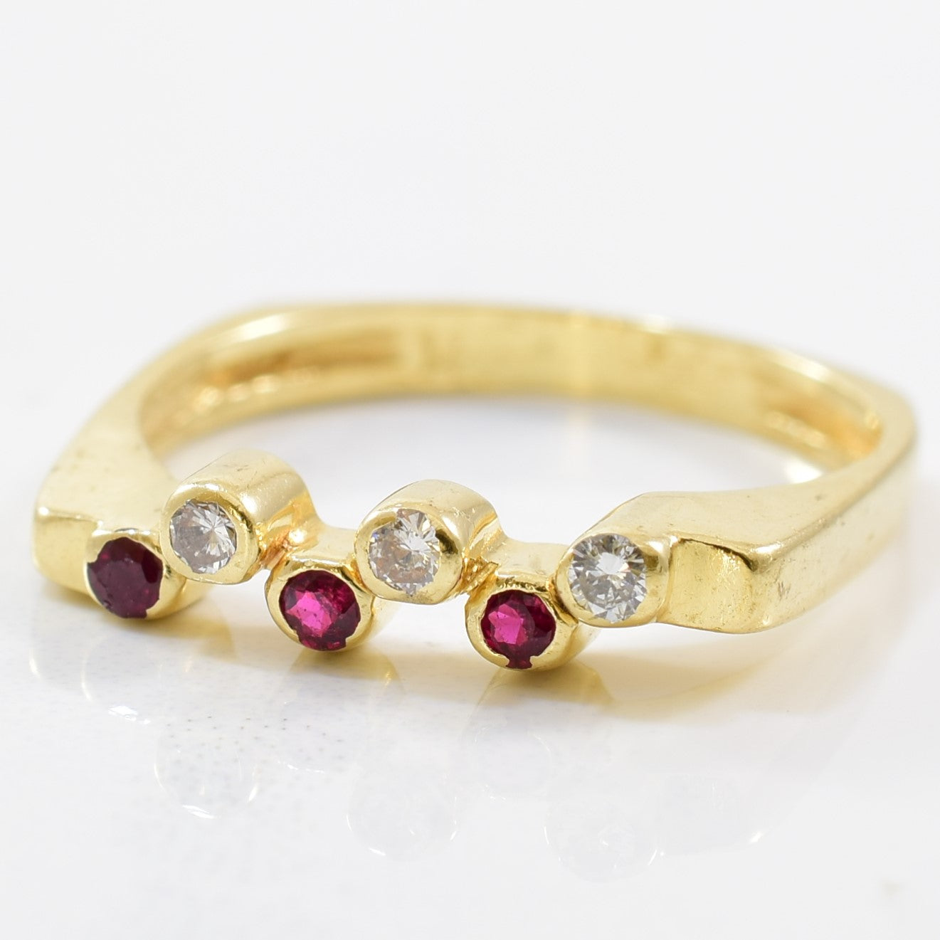 Staggered Ruby & Diamond Ring | 0.08ctw, 0.11ctw | SZ 6.25 |