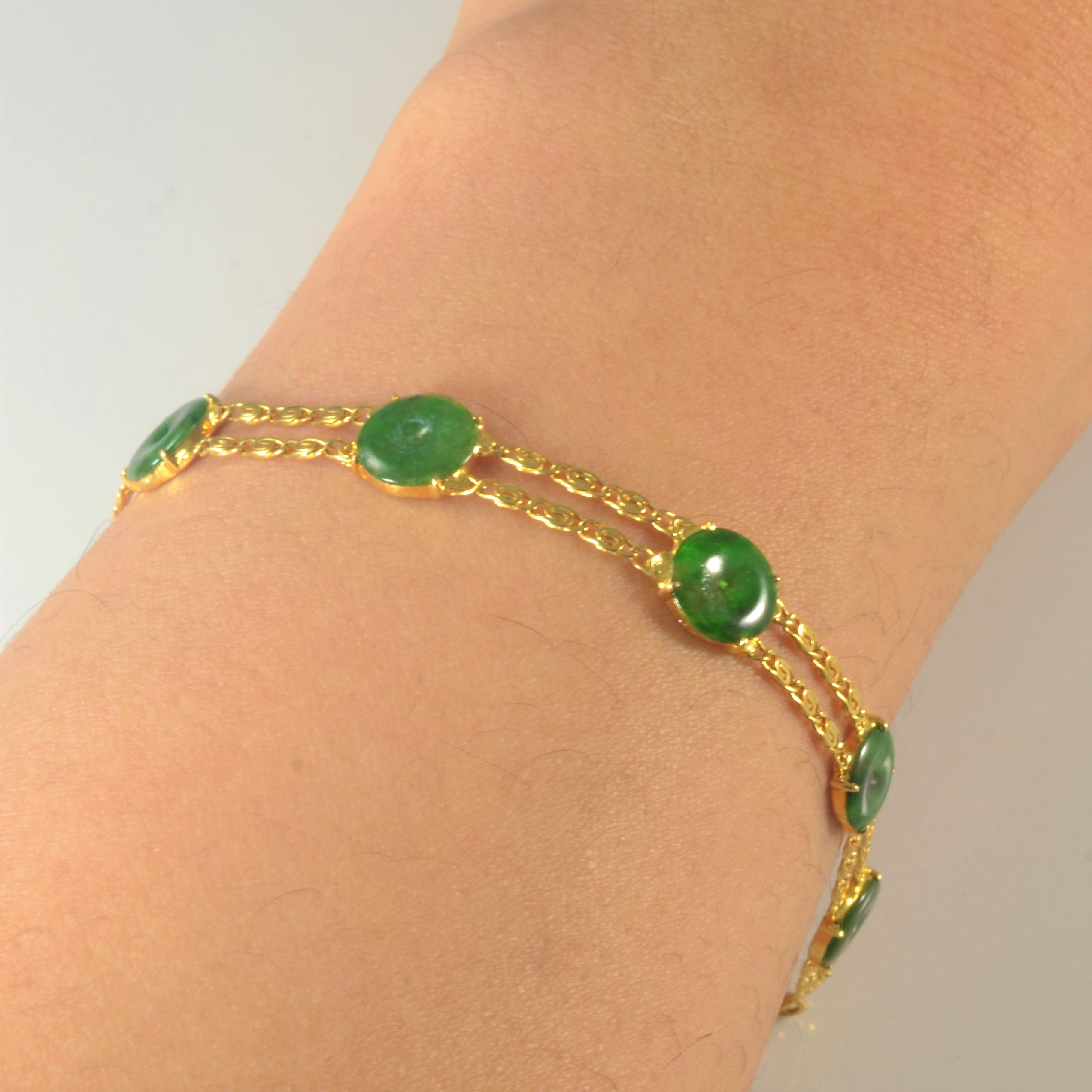 Jade Donut Bracelet | 2.50ctw | 6.5" |