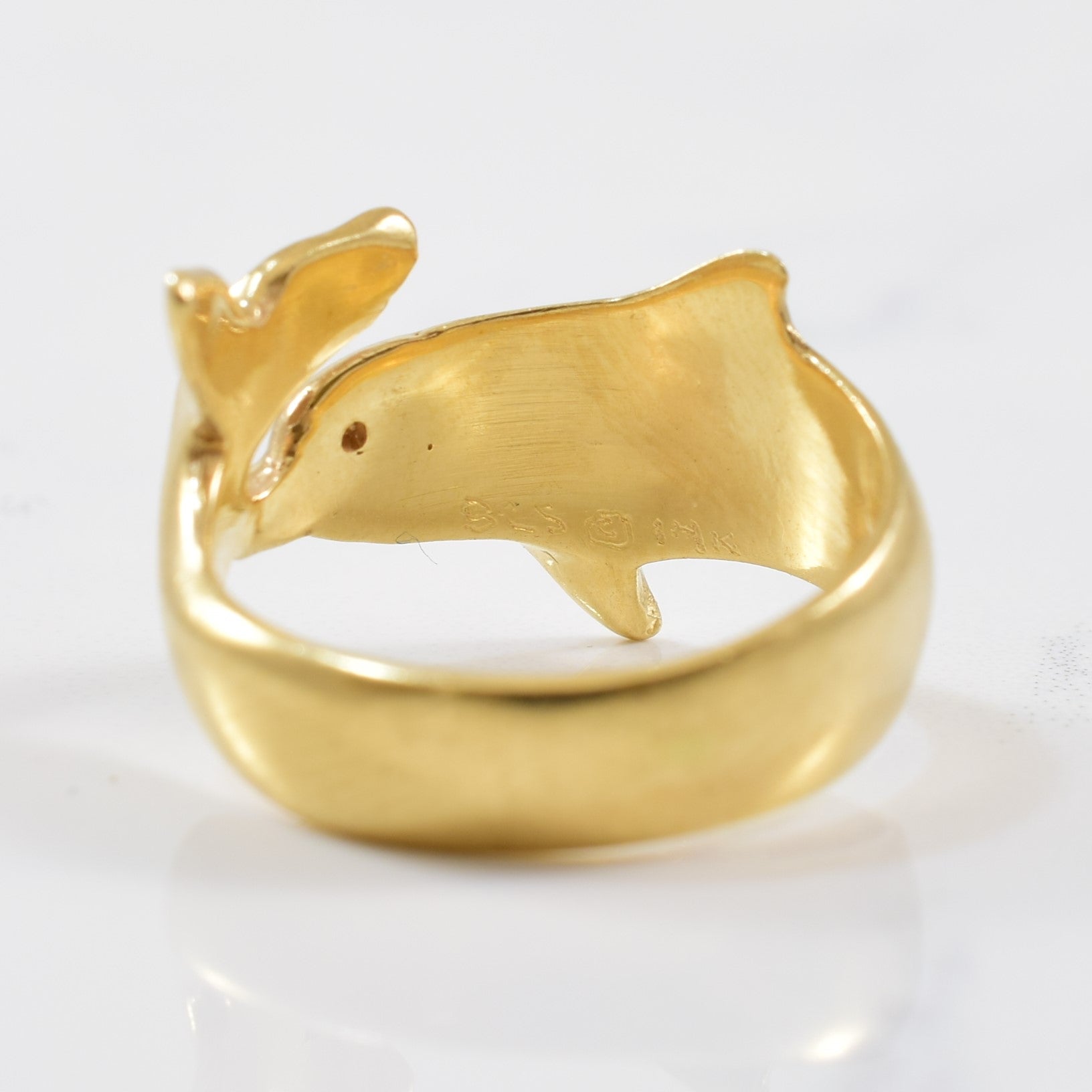 Diamond Eyed Dolphin Ring | 0.01ctw | SZ 5.75 |