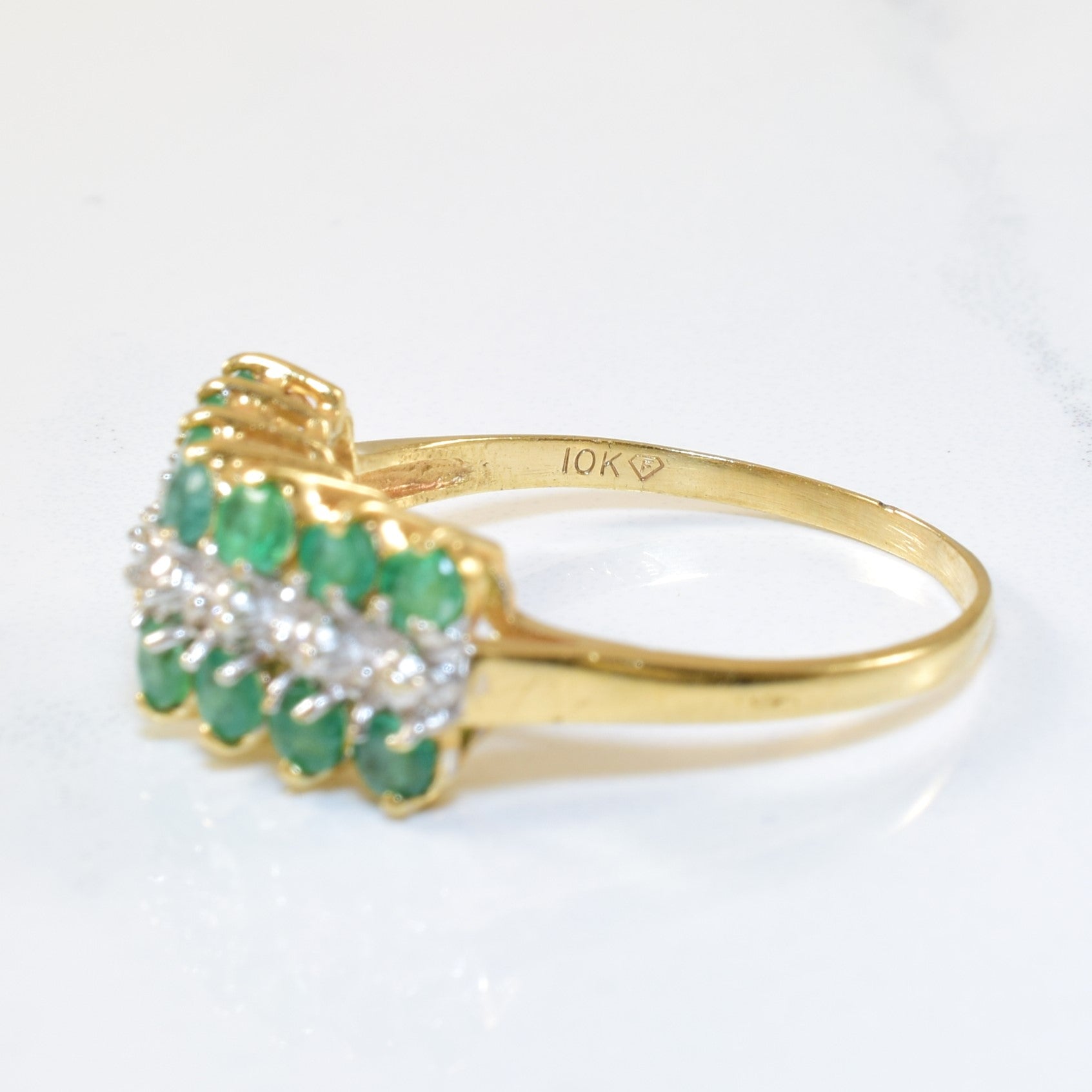 Emerald & Diamond Ring | 0.70ctw, 0.04ctw | SZ 10 |