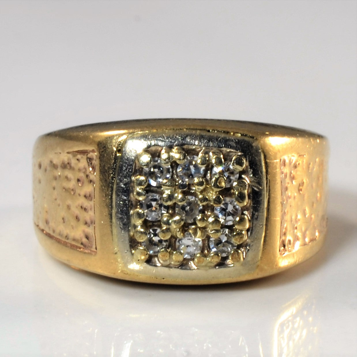 Textured Diamond Grid Ring | 0.14ctw | SZ 5.75 |