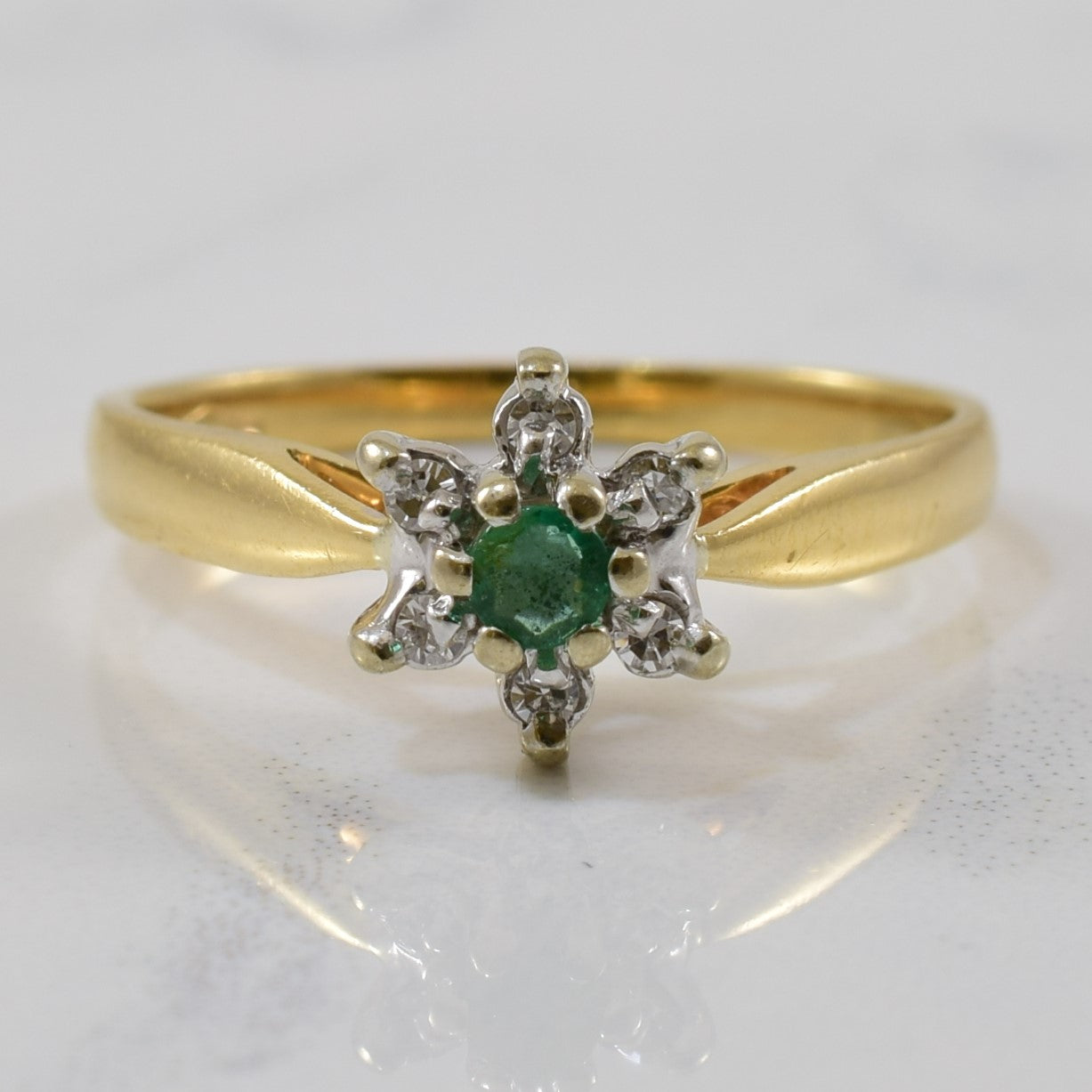 Emerald & Diamond Halo Ring | 0.06ct, 0.06ctw | SZ 5.75 |