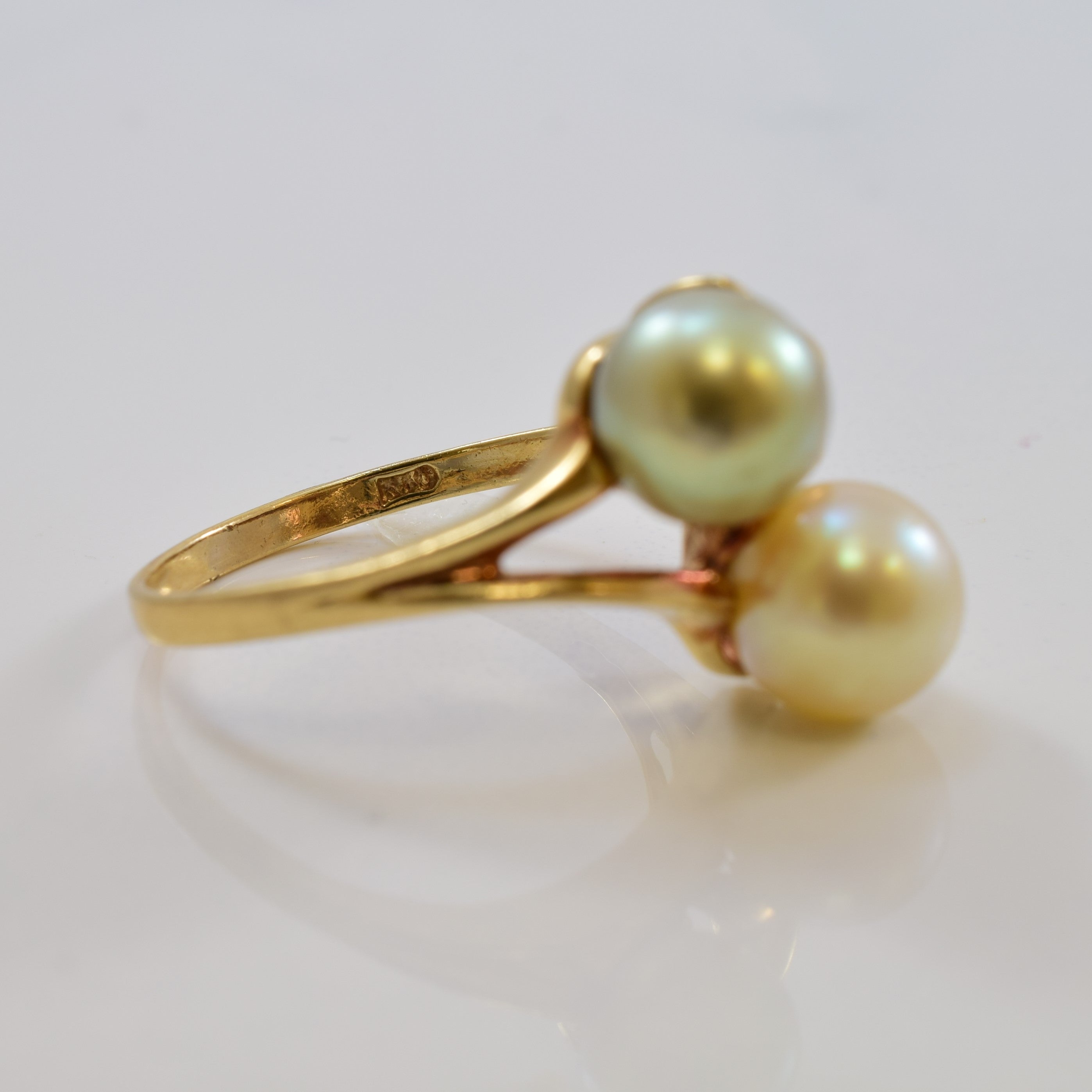 Split Shank Pearl Bypass Ring | 2.90ctw | SZ 6.75 |