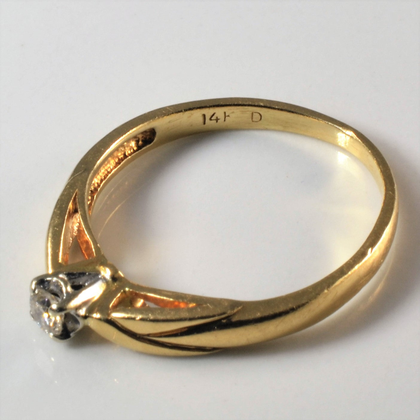 Solitaire Diamond Bypass Ring | 0.10ct | SZ 7.5 |