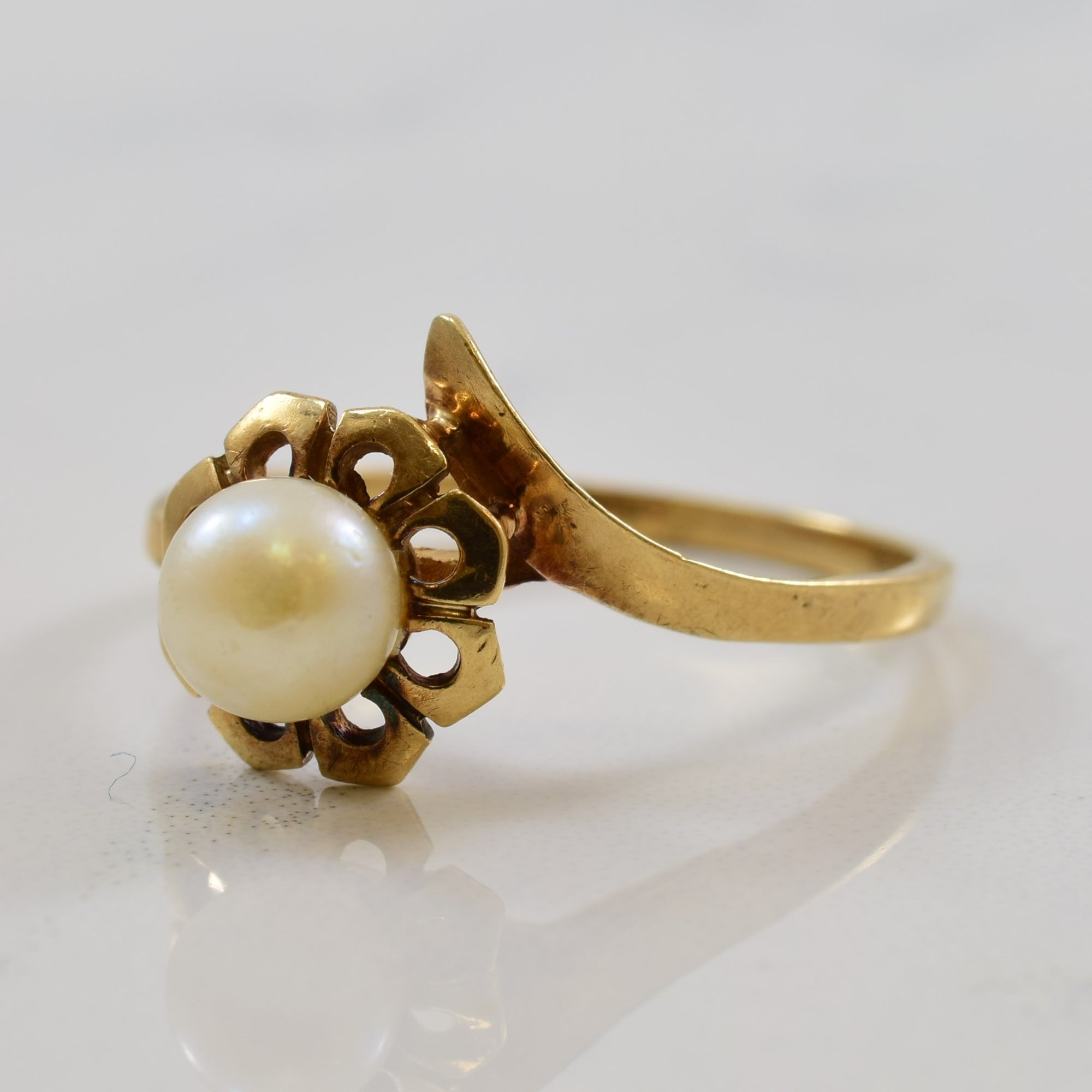 Floral Pearl Bypass Ring | 1.00ct | SZ 6 |