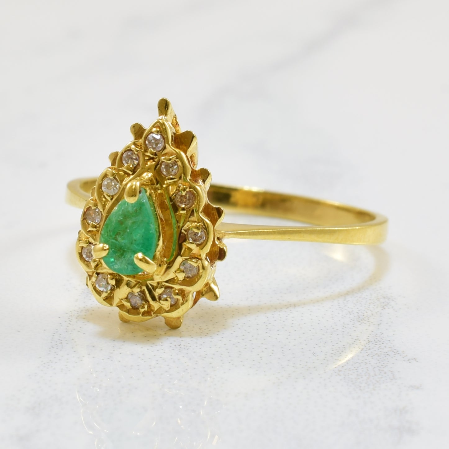 Emerald & Diamond Cocktail Ring | 0.24ct, 0.05ctw | SZ 9 |