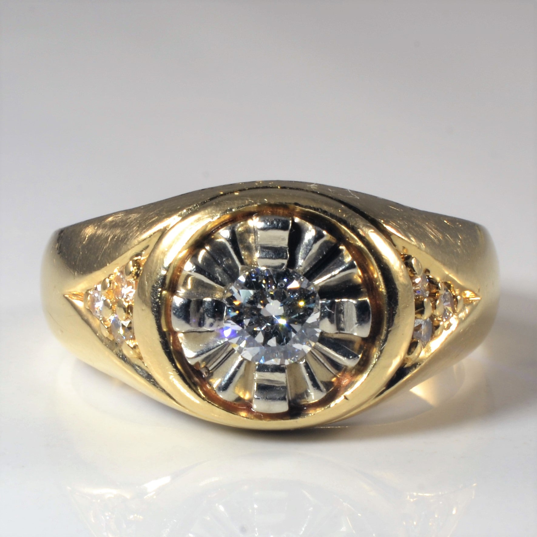 Illusion Set Tapered Diamond Ring | 0.76ctw | SZ 14 |