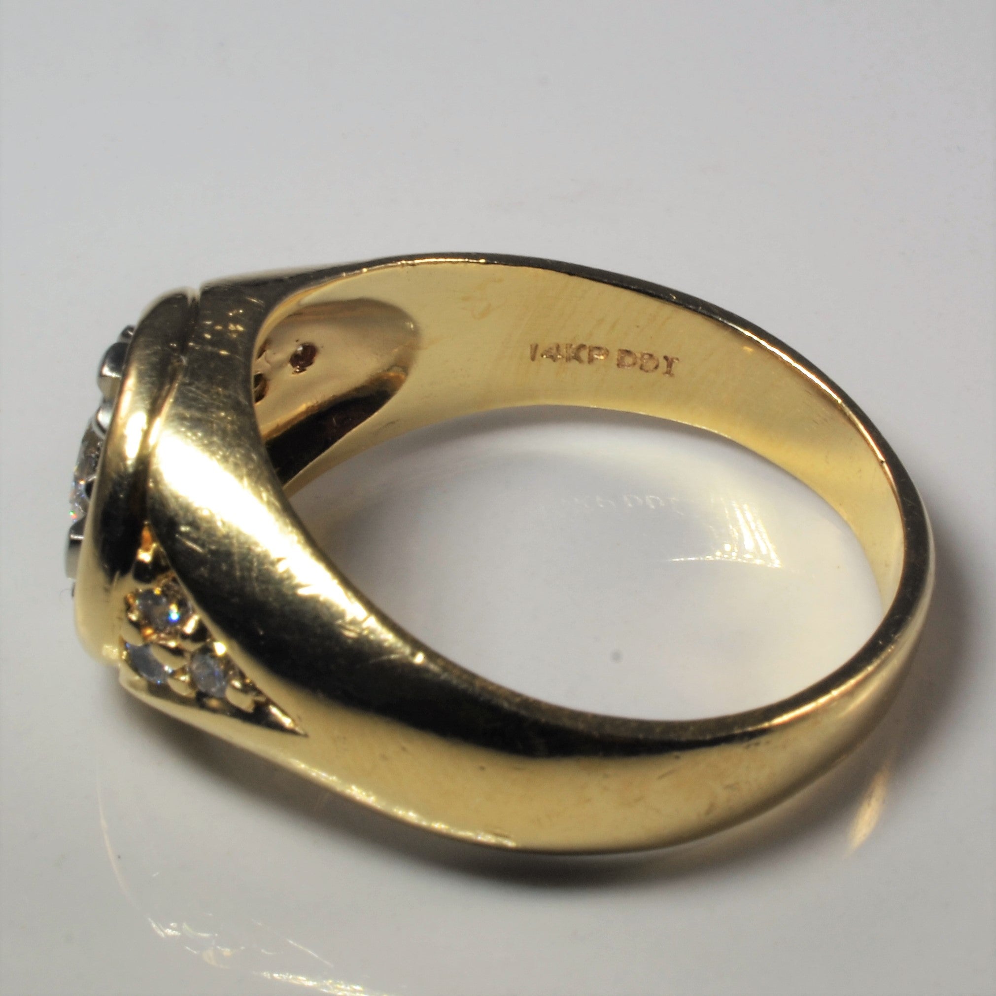 Illusion Set Tapered Diamond Ring | 0.76ctw | SZ 14 |