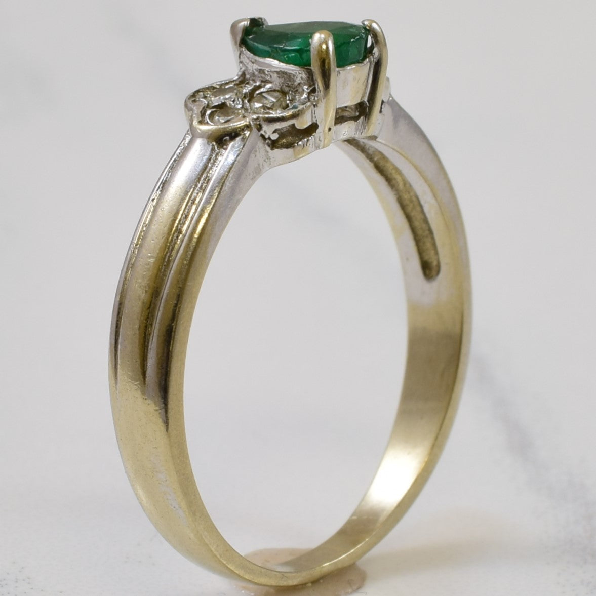 Pear Cut Emerald & Diamond Ring | 0.30ct, 0.24ctw | SZ 8.5 |