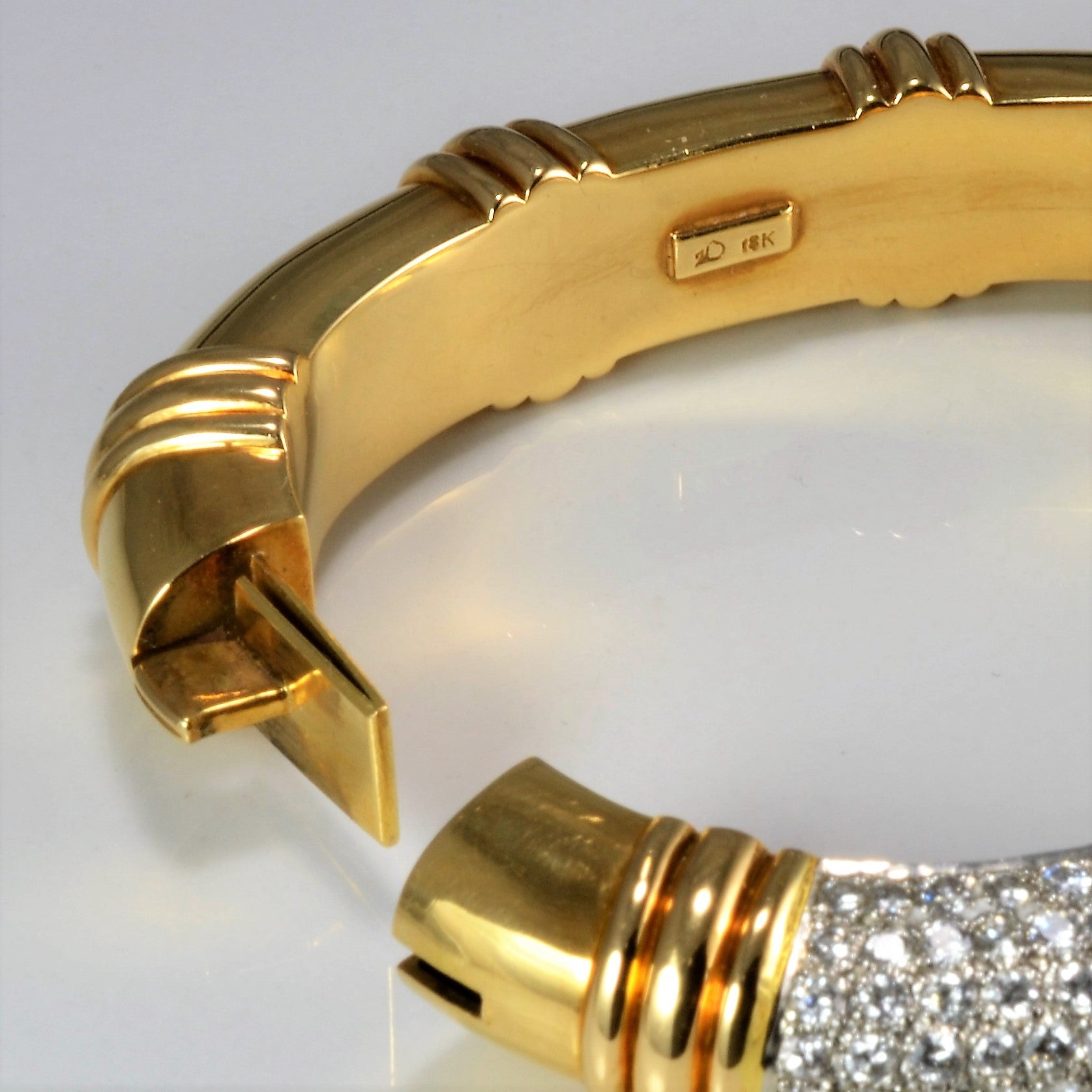 Pave Diamond Hinged Bangle | 5.25 ctw, 6'' |