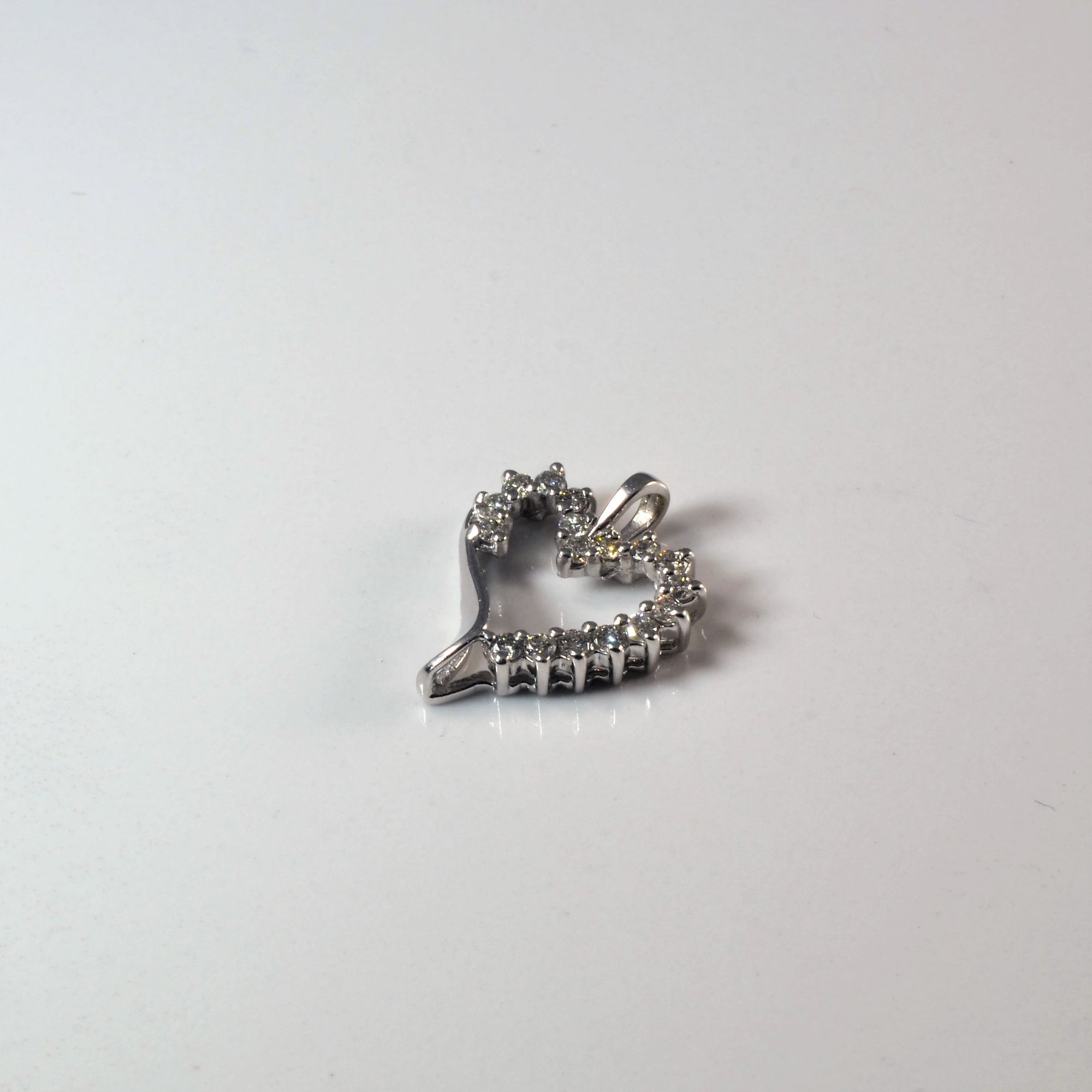 Diamond Heart Pendant | 0.25ctw |