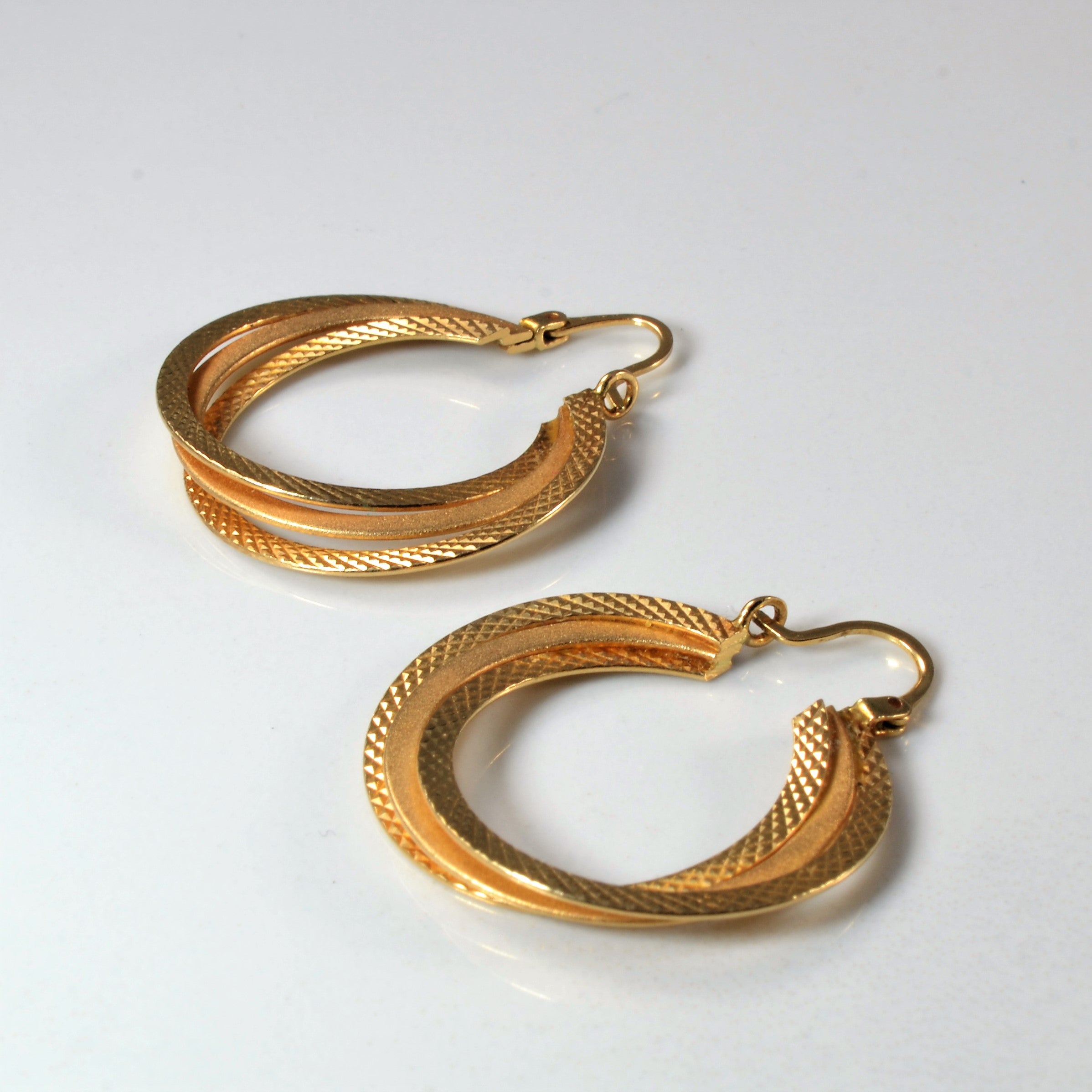 Textured Swirl Hoop Earrings |