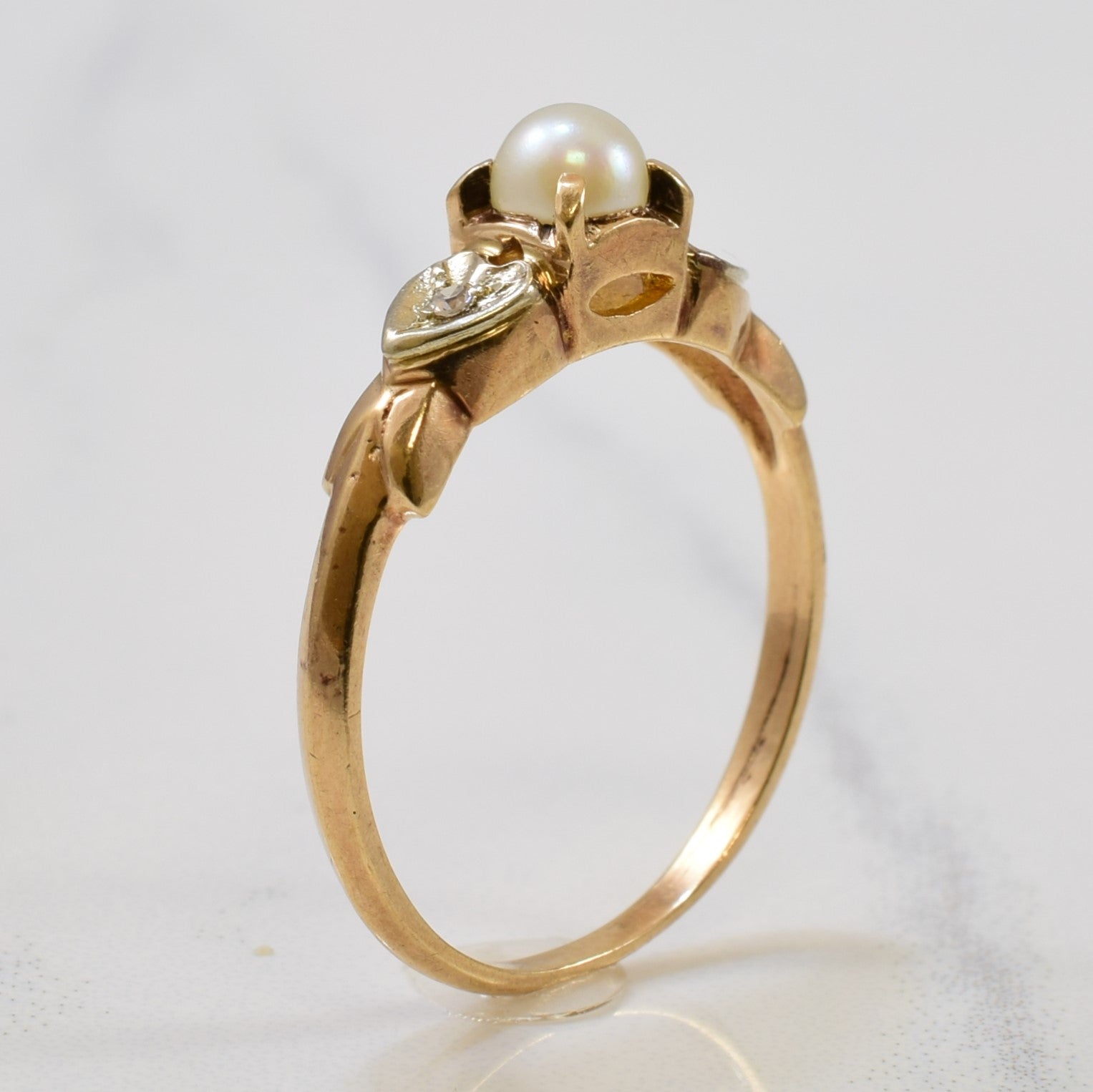 Retro Pearl & Diamond Promise Ring | 0.45ct, 0.02ctw | SZ 6.25 |