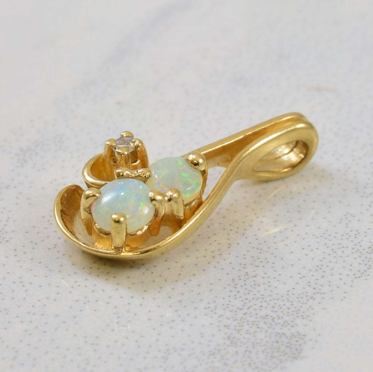 Opal & Diamond Drop Pendant | 0.15ctw, 0.01ctw |