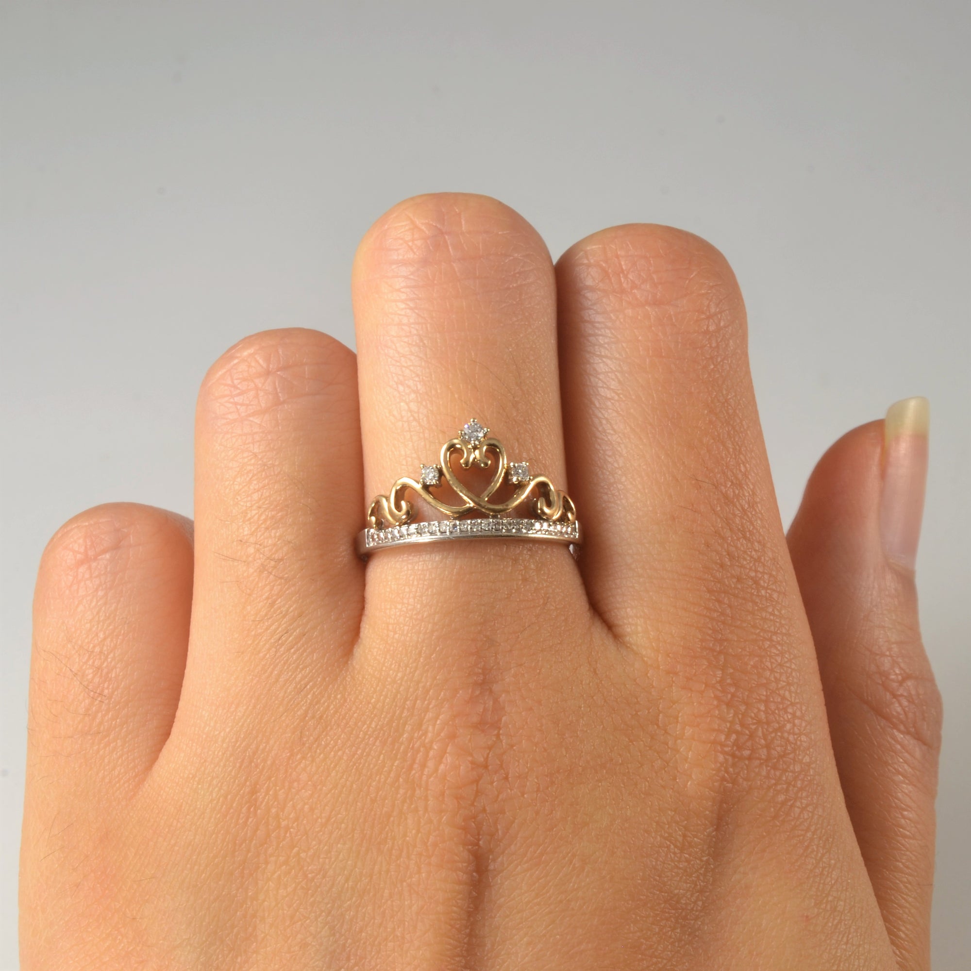 Princess tiara hot sale ring gold