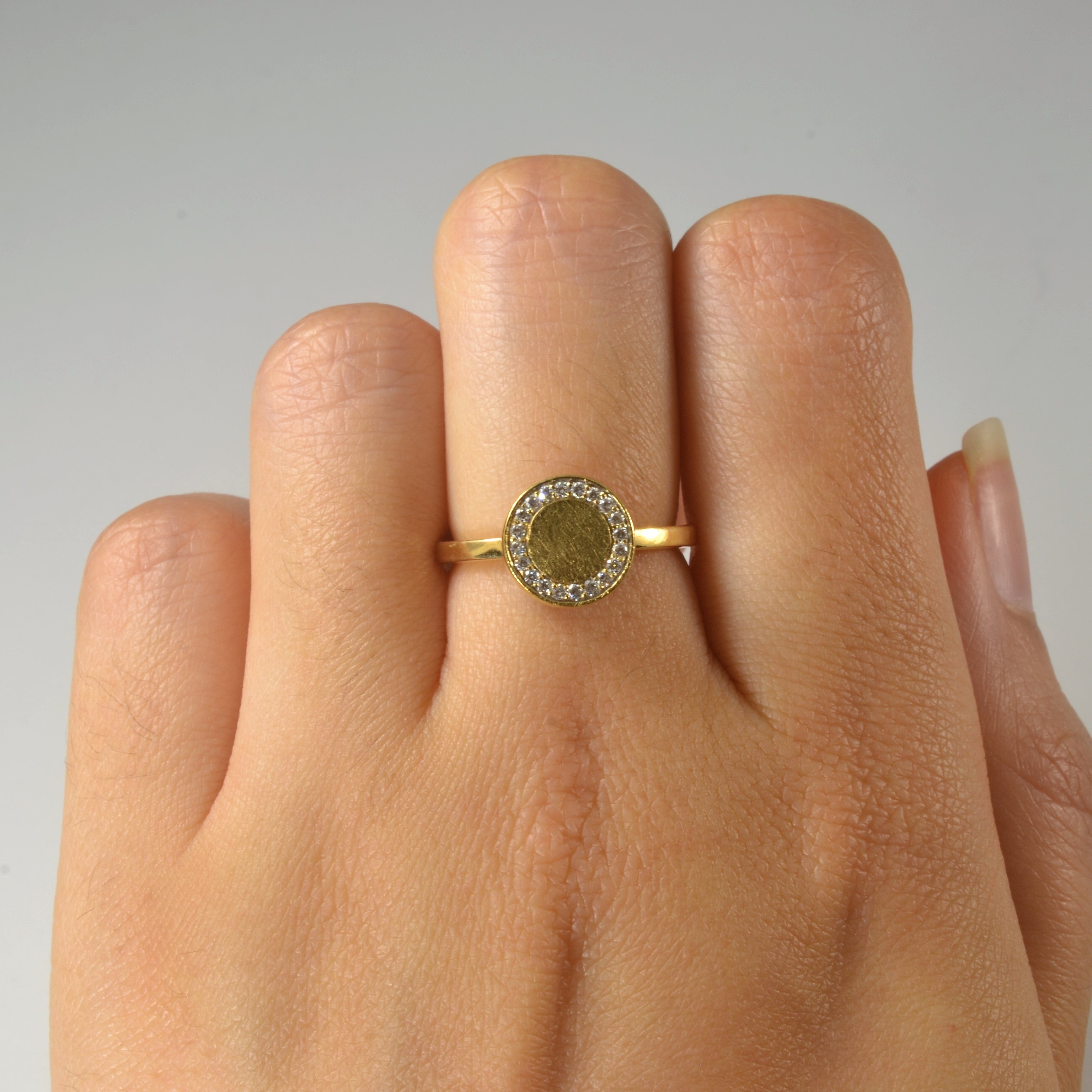 Nanis' Diamond Halo Circle Ring | 0.05ctw | SZ 5.75 |