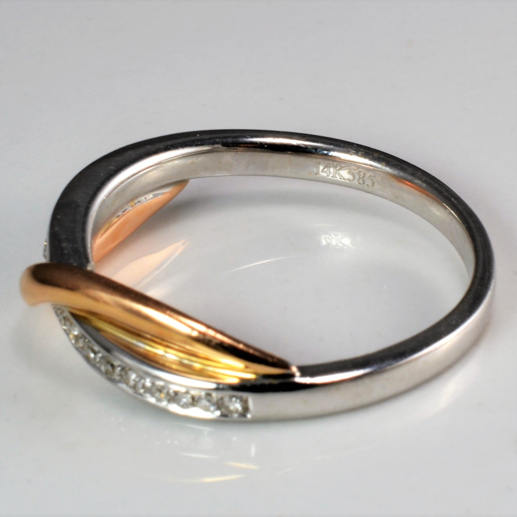 Two Tone Gold Crossover Diamond Ring | 0.09 ctw, SZ 6.5 |