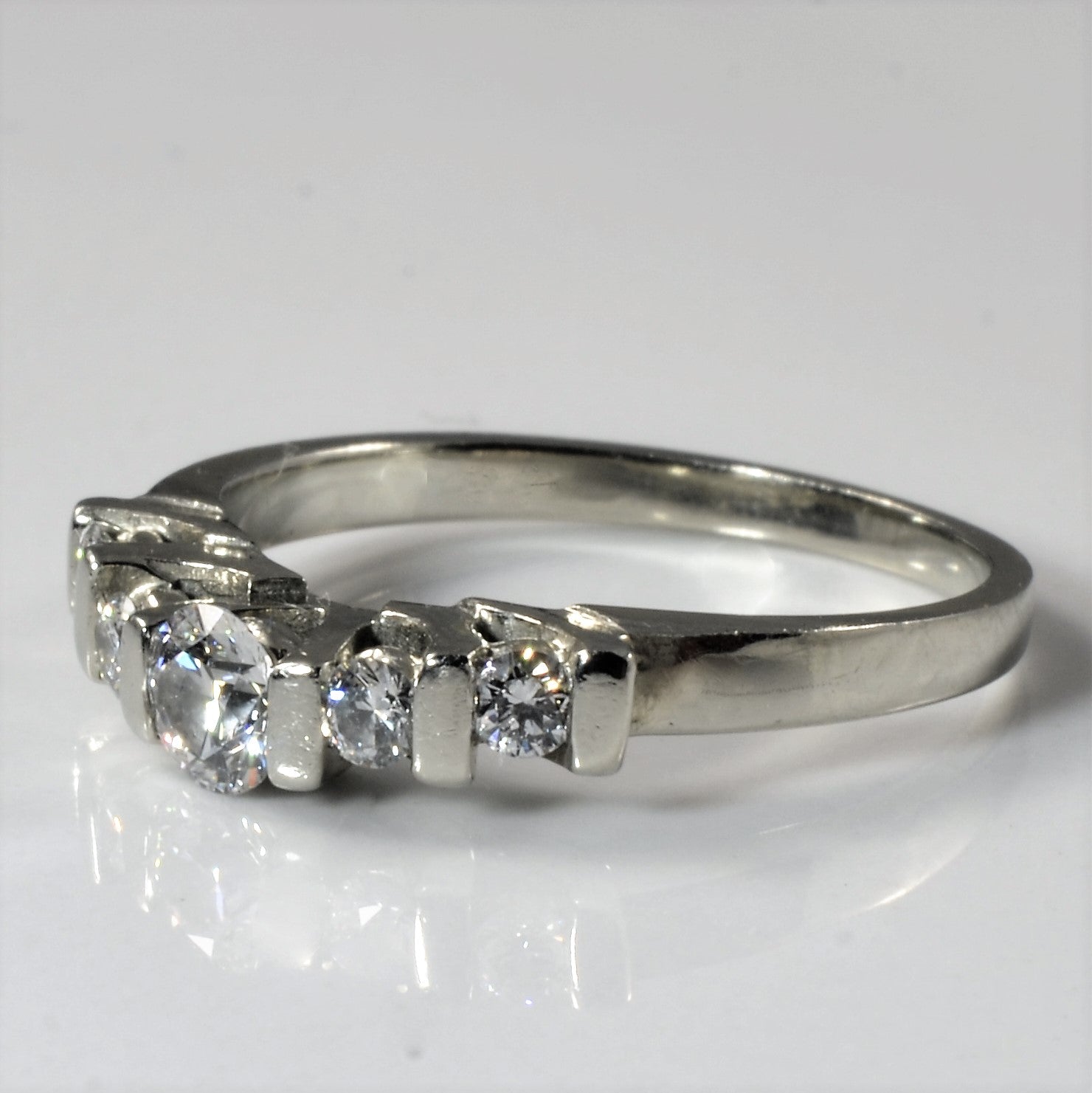 Five Stone Contour Diamond Ring | 0.40ctw | SZ 6.5 |