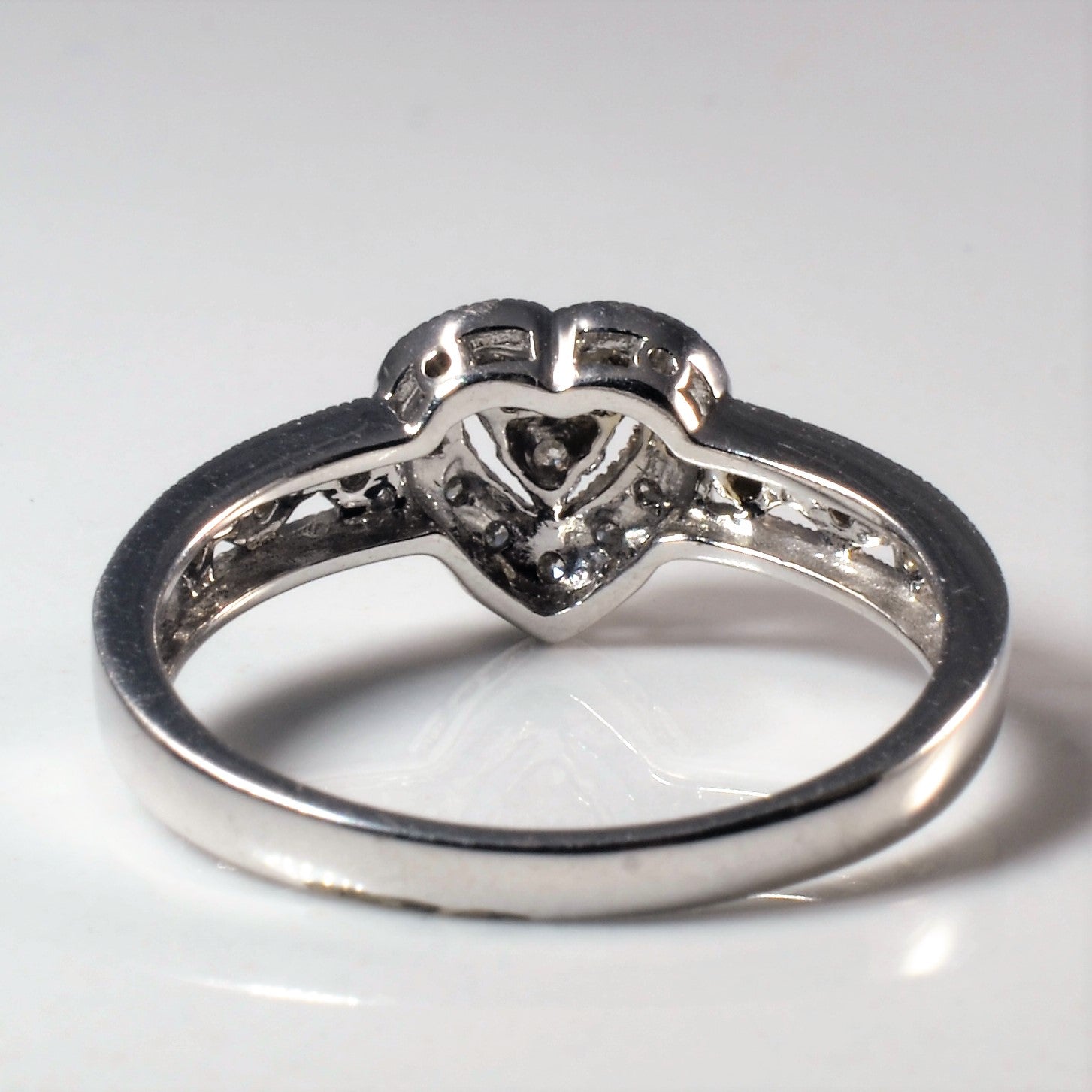 Diamond Heart Promise Ring | 0.15ctw | SZ 8 |