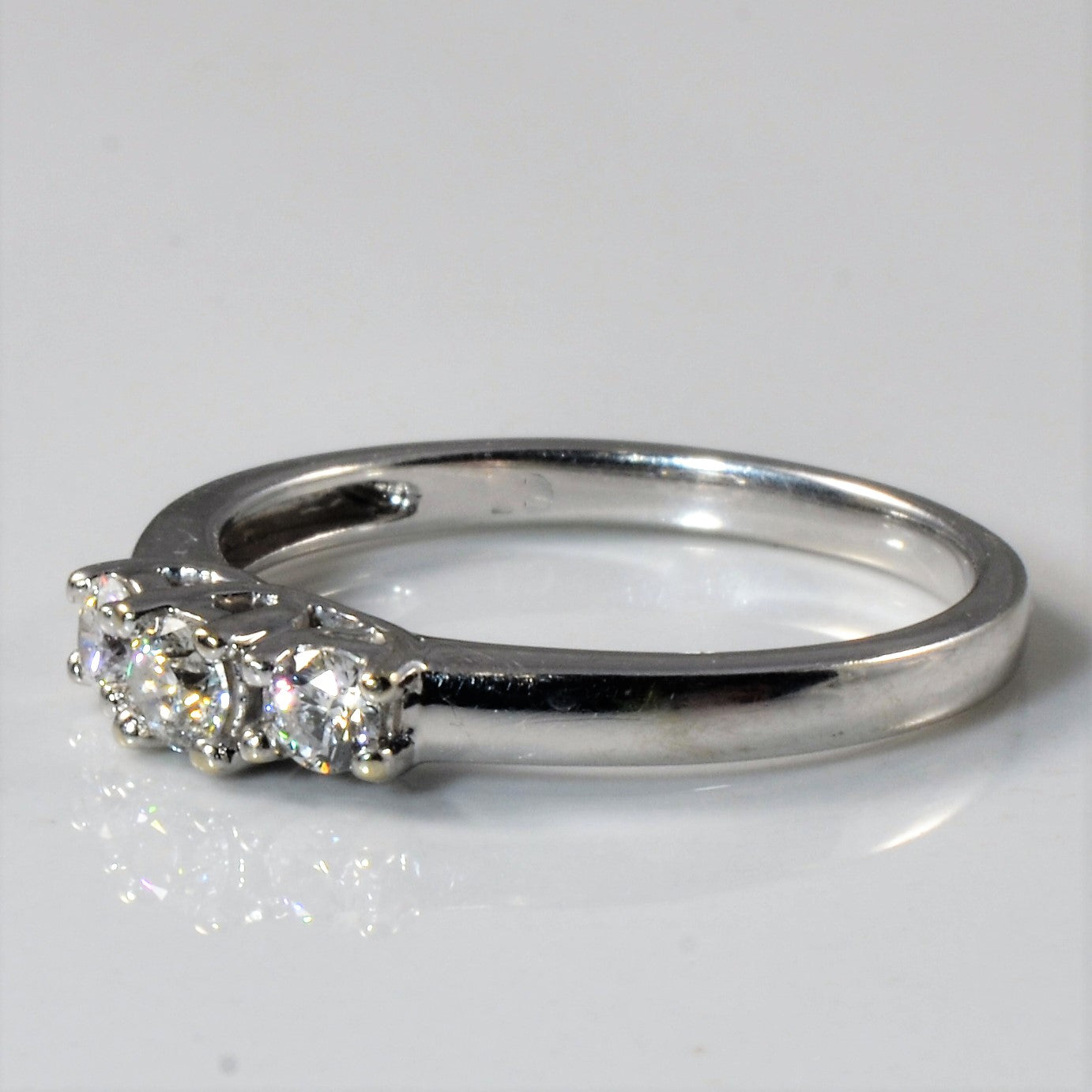 Three Stone Diamond Ring | 0.22ctw | SZ 6.5 |