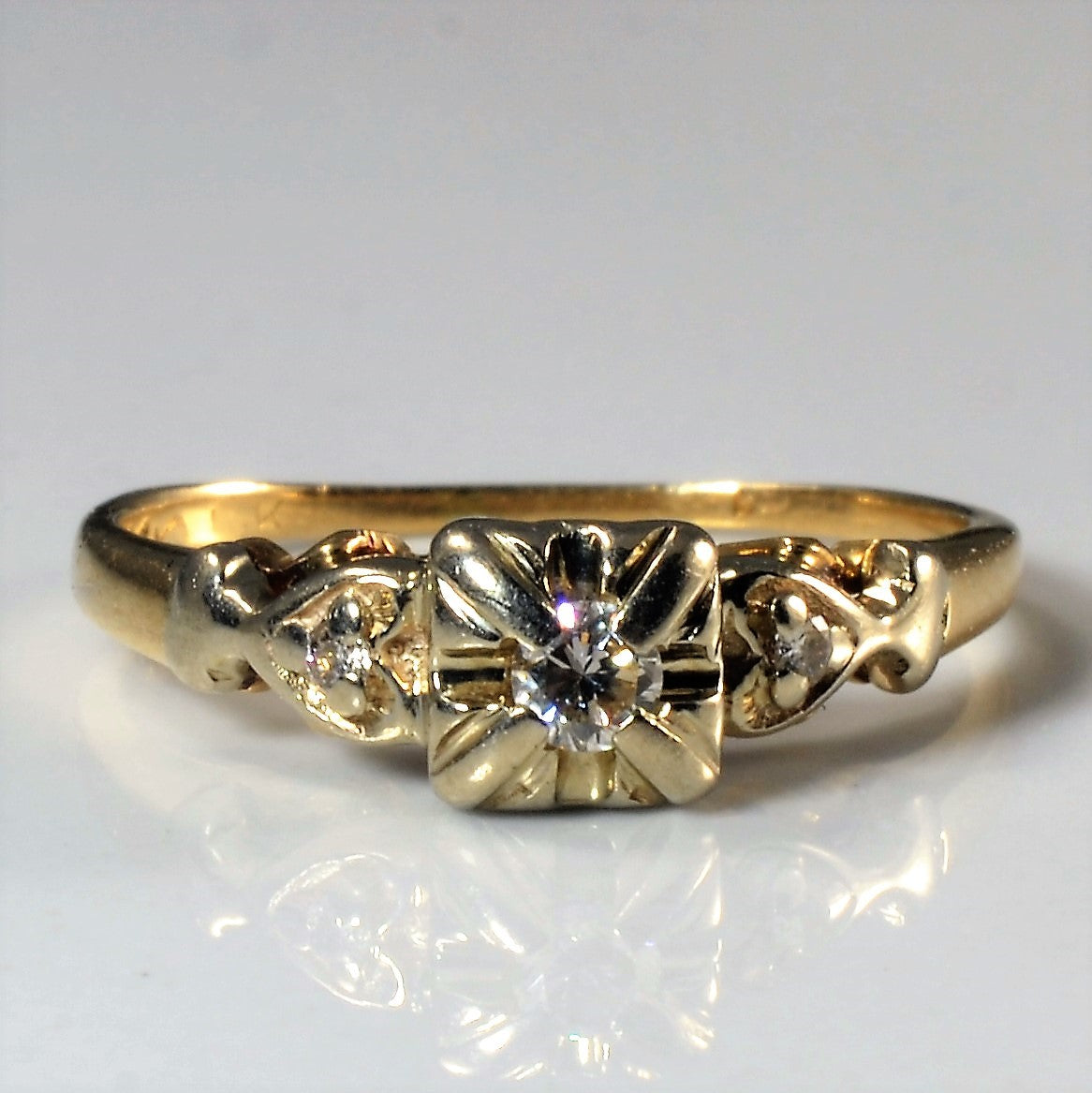 Retro Heart Detailed Three Stone Ring | 0.08ctw | SZ 4.75 |