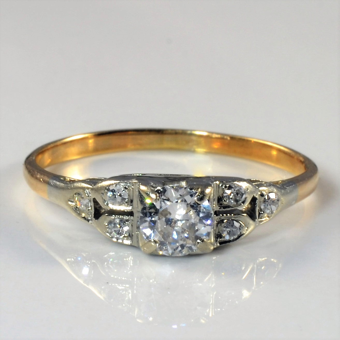 1930s Diamond Engagement Ring | 0.39ctw | SZ 7.5 |