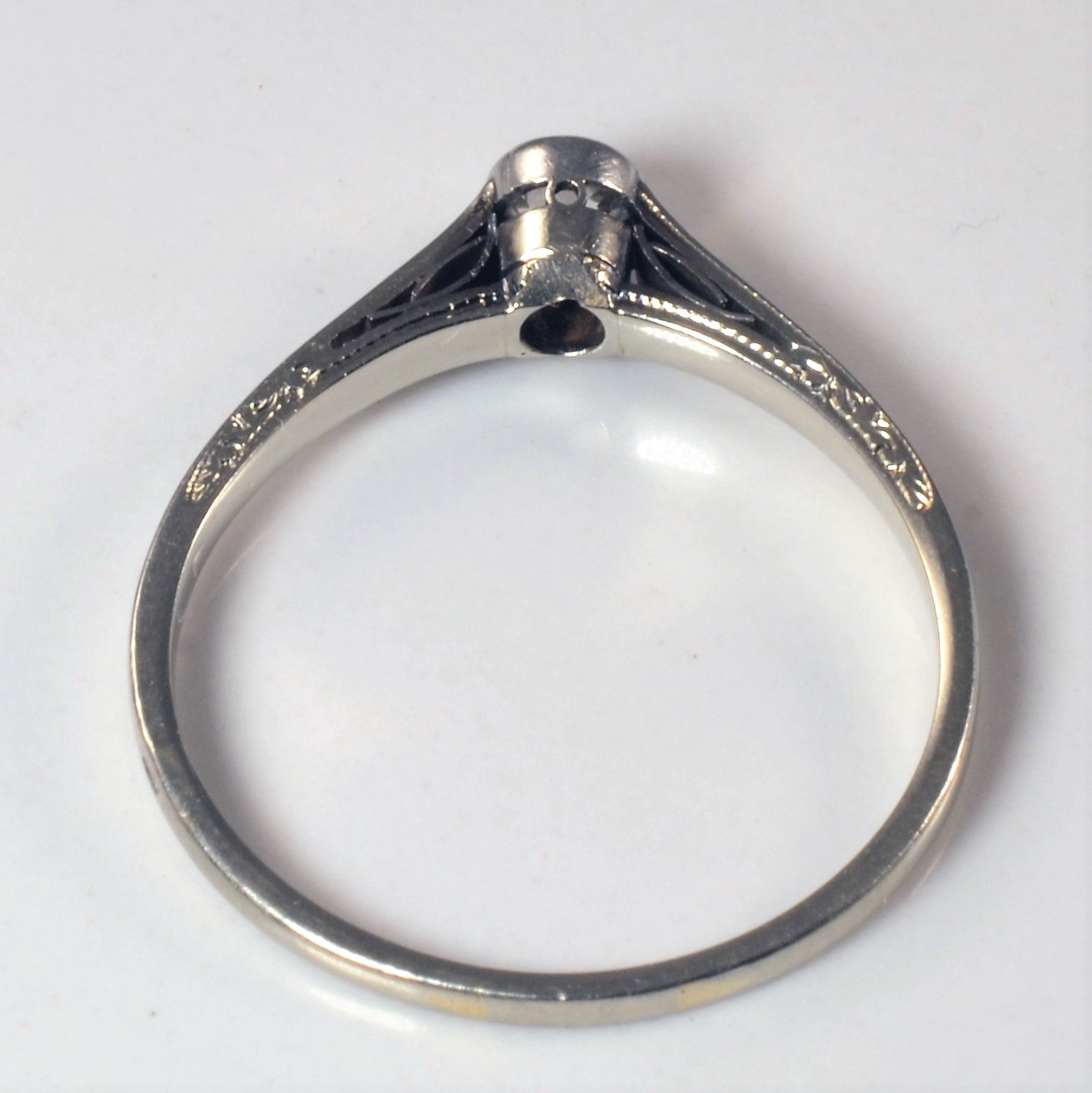 Art Deco Bezel Set Diamond Ring | 0.17ct | SZ 7.75 |