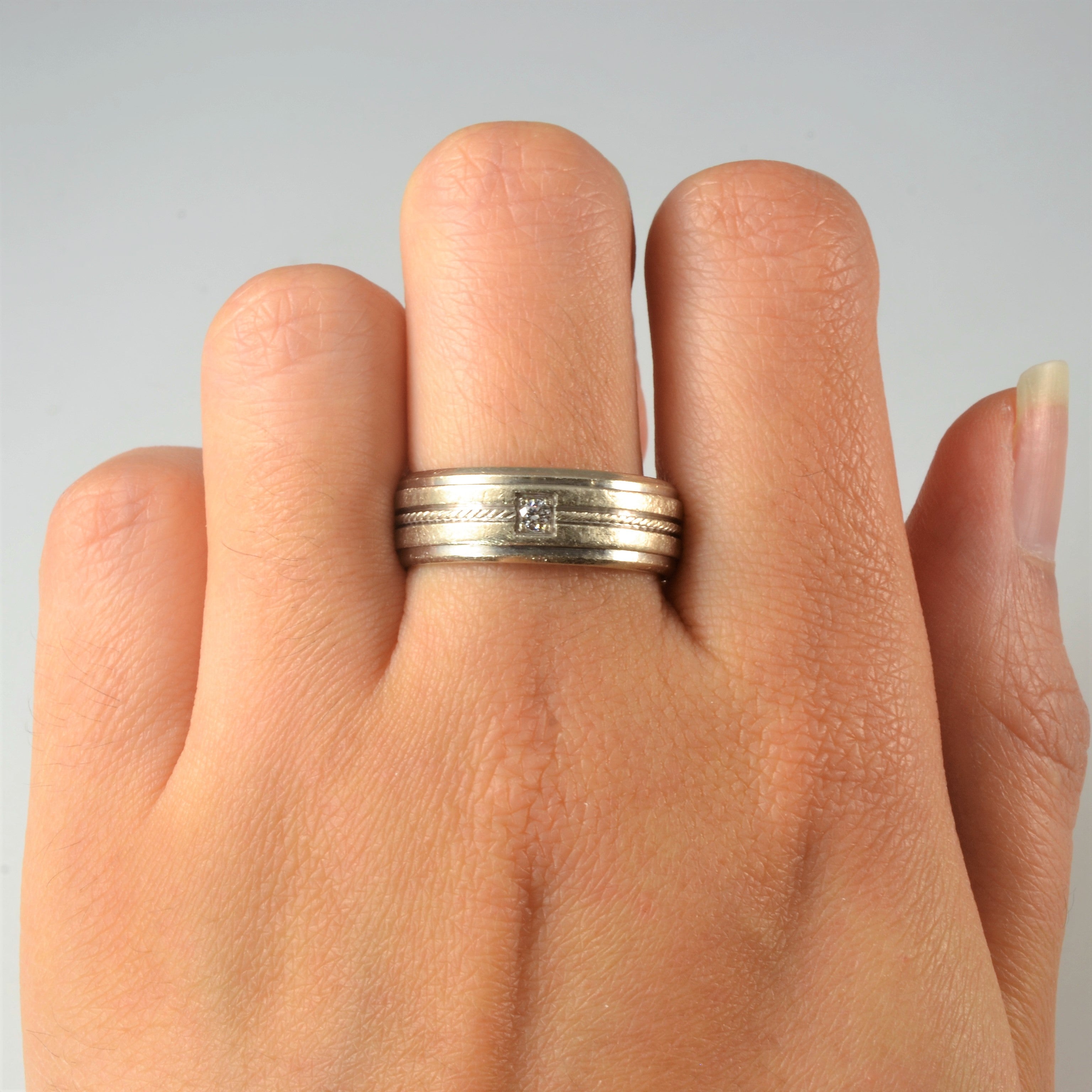 Square Set Diamond Band | 0.05ct | SZ 8.5 |