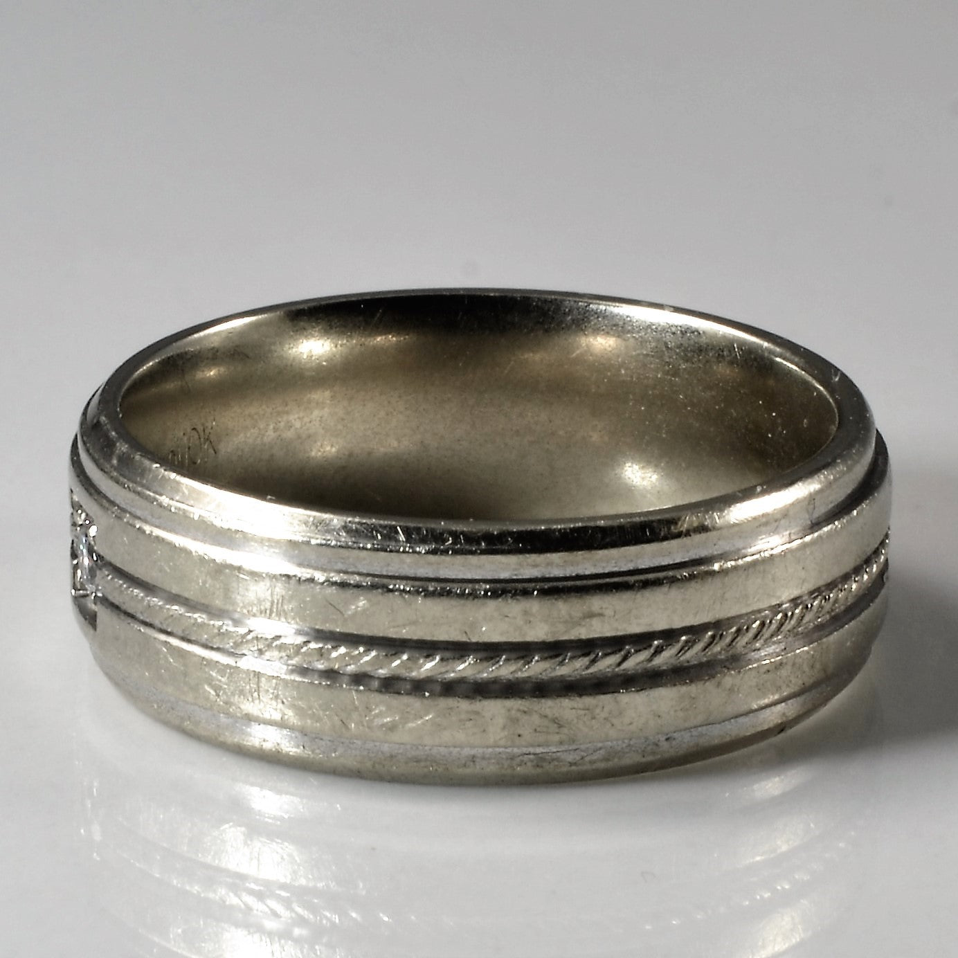 Square Set Diamond Band | 0.05ct | SZ 8.5 |