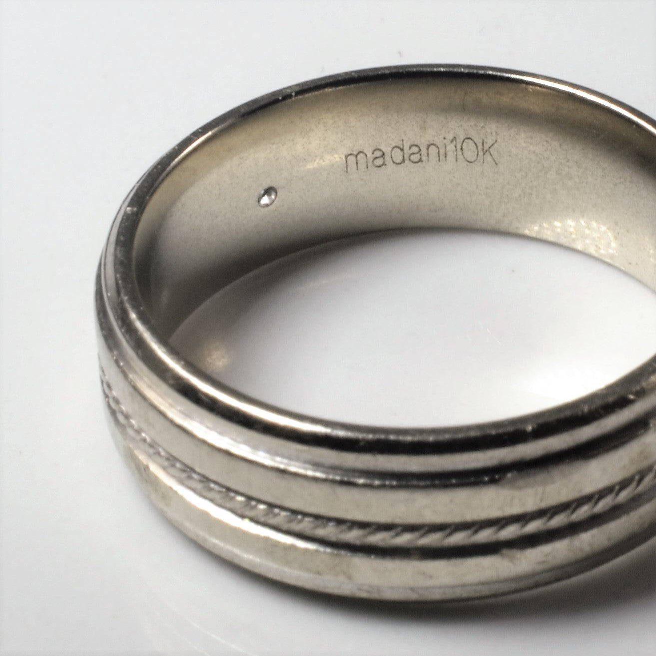 Square Set Diamond Band | 0.05ct | SZ 8.5 |