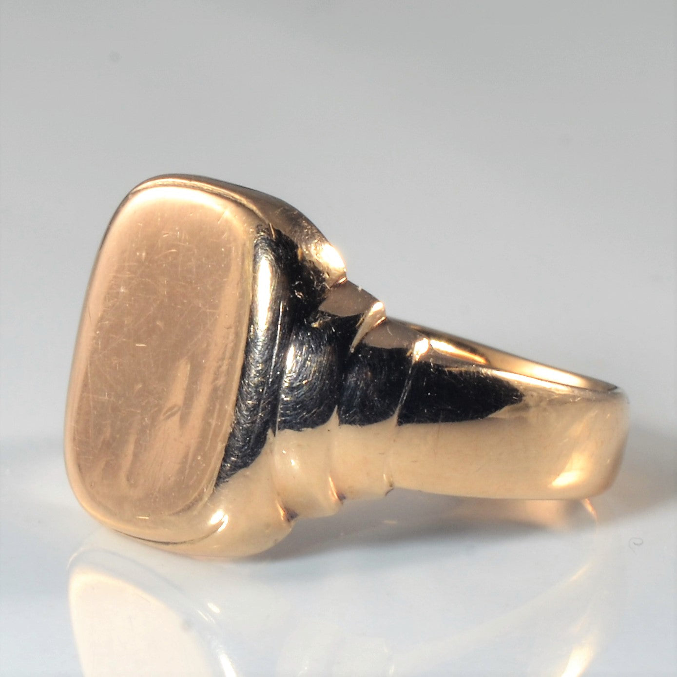 Yellow Gold Signet Ring | SZ 9.5