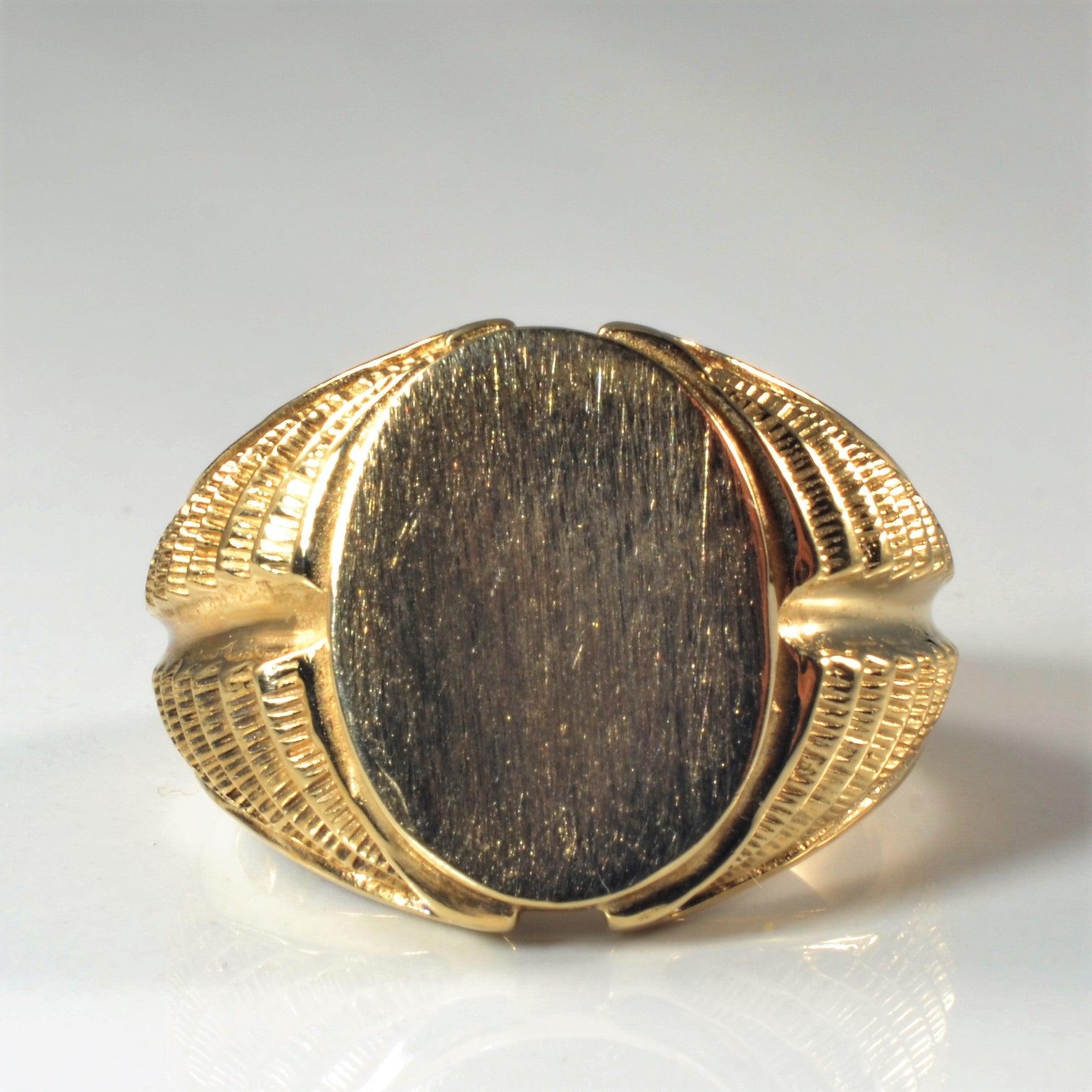 Wide Tapered Signet Ring | SZ 9 |