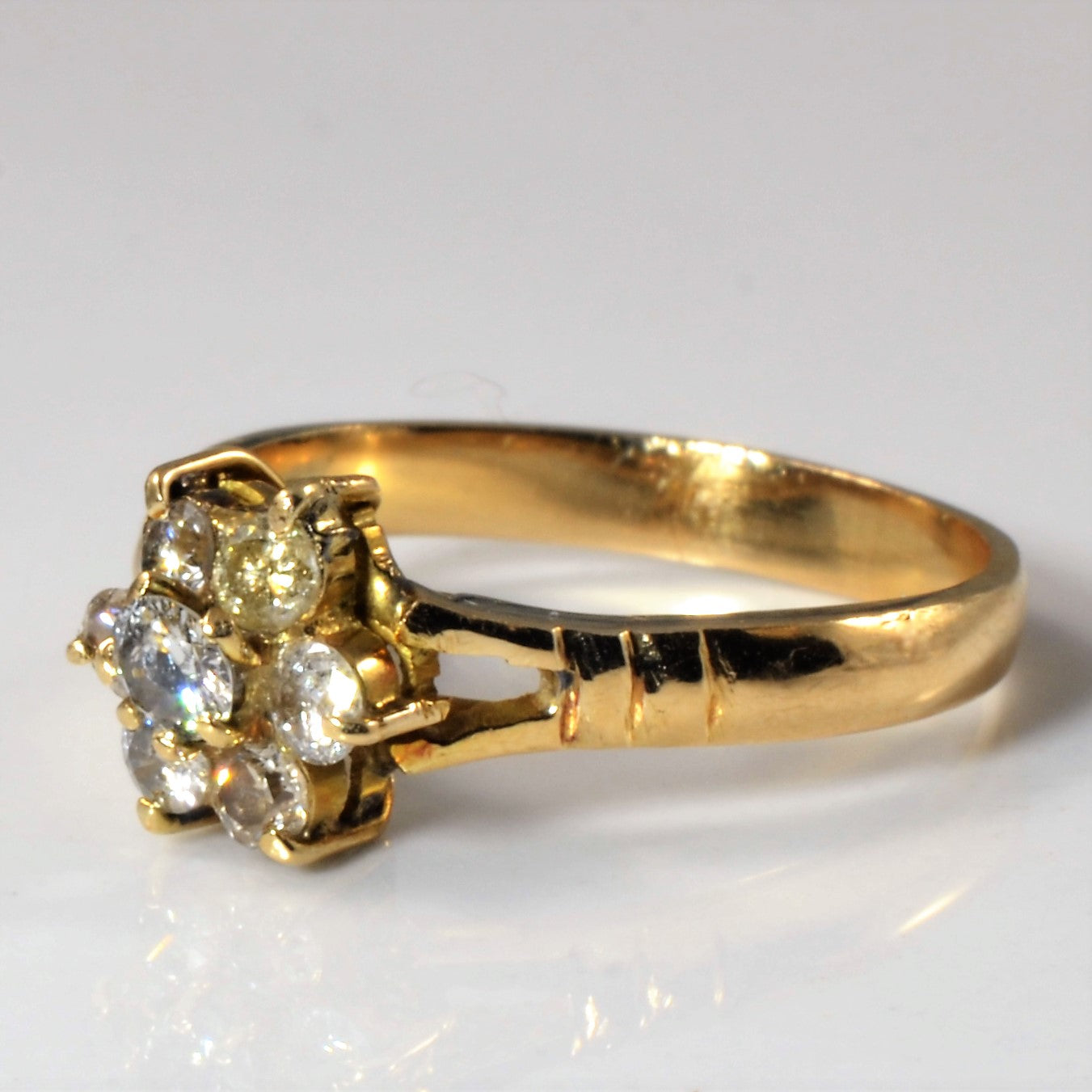 Diamond Cluster Ring | 0.40ctw | SZ 6.25 |