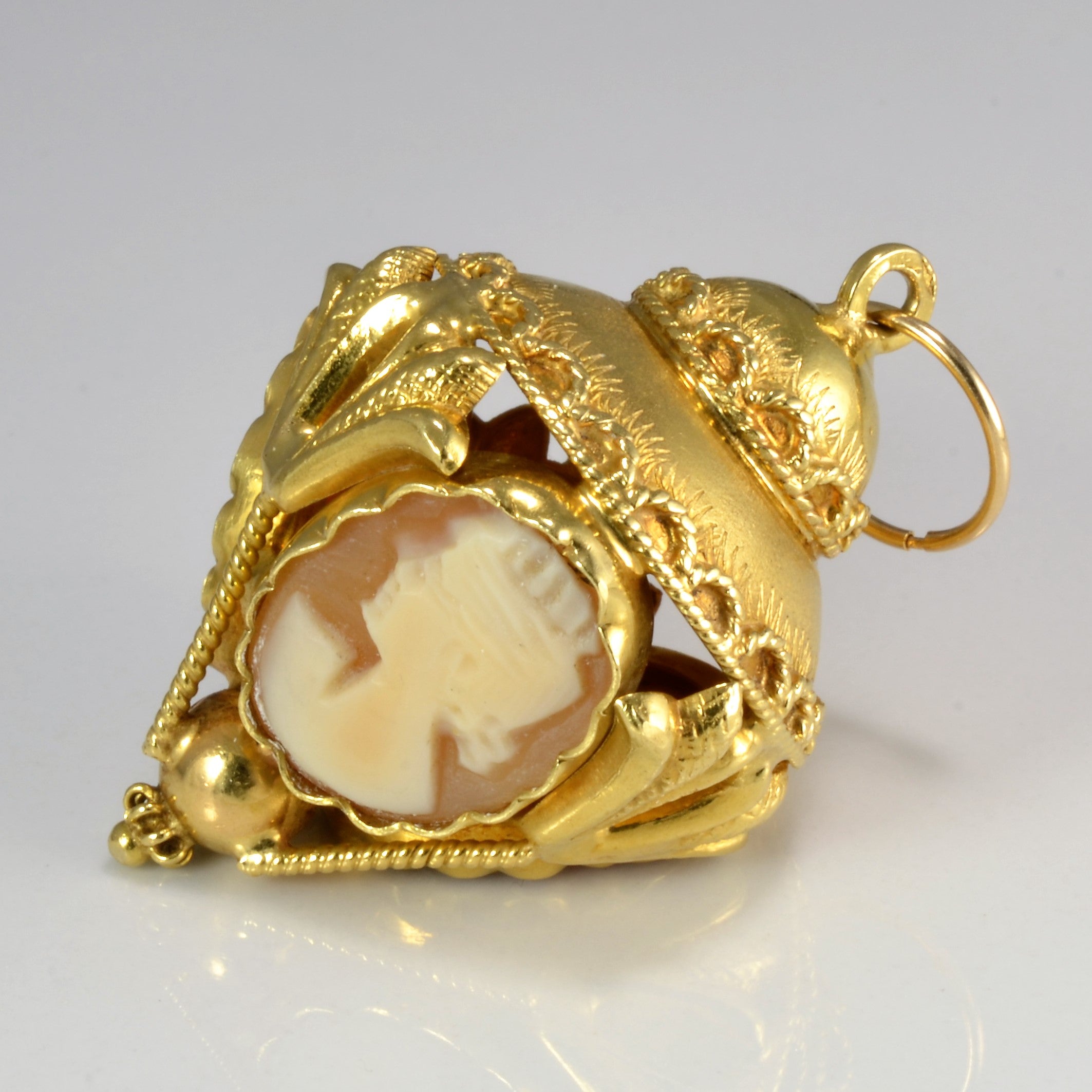 Bezel Set Cameo Shell Puffed Pendant