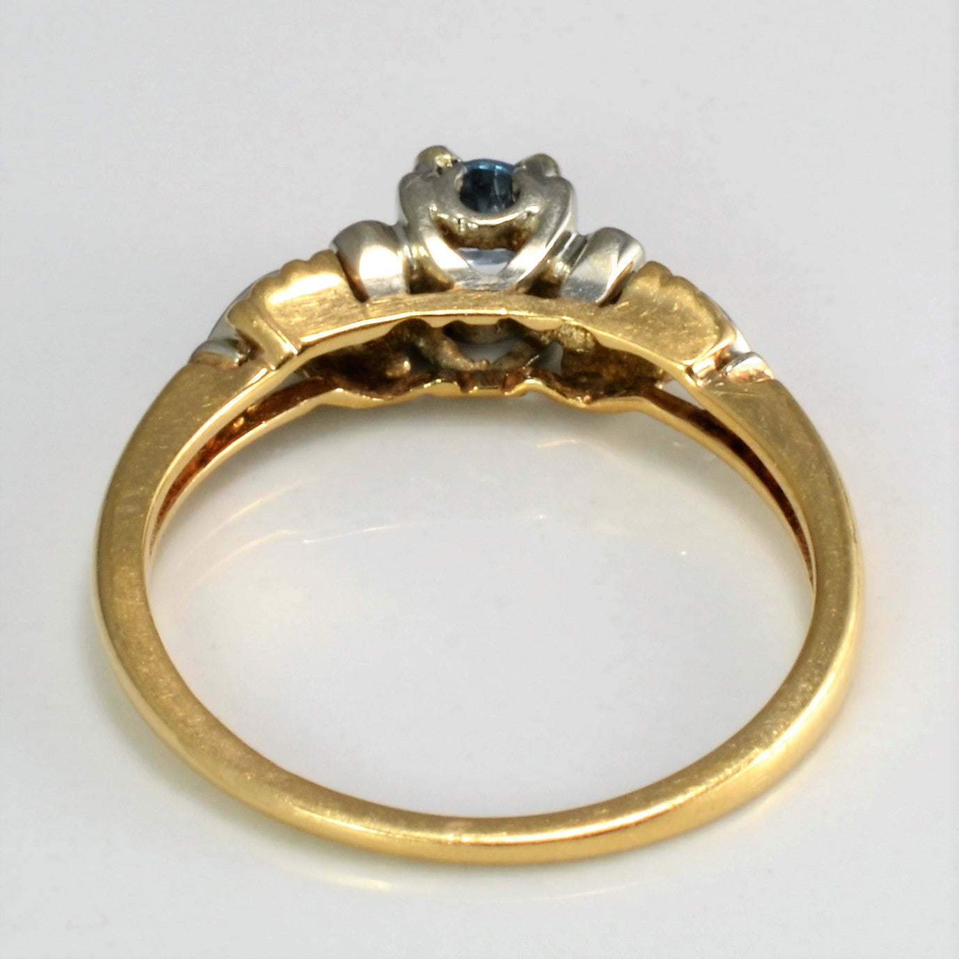 Solitaire Topaz Two Tone Gold Vintage Ring | SZ 6.75 |
