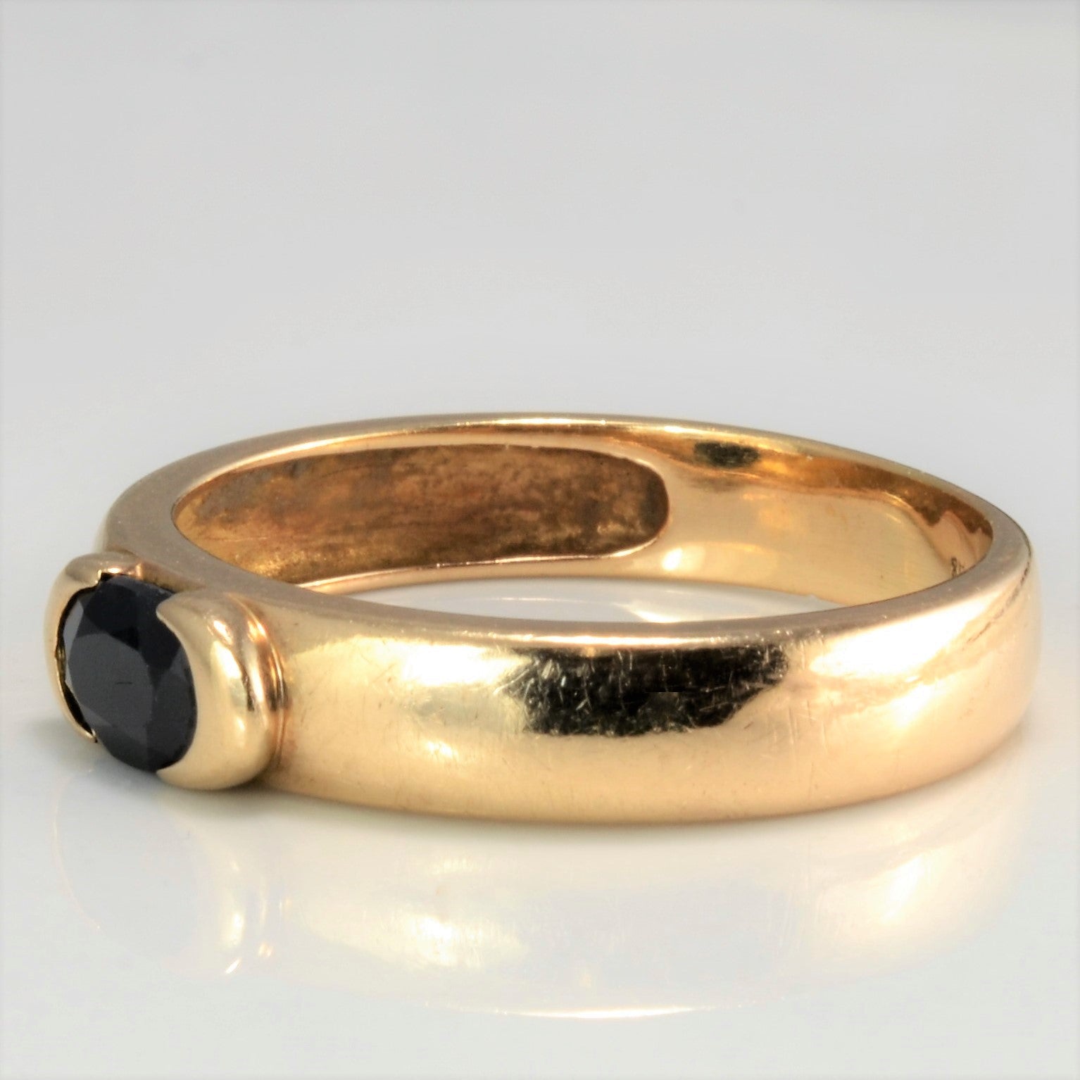 Semi Bezel Sapphire Ring | SZ 7.75 |