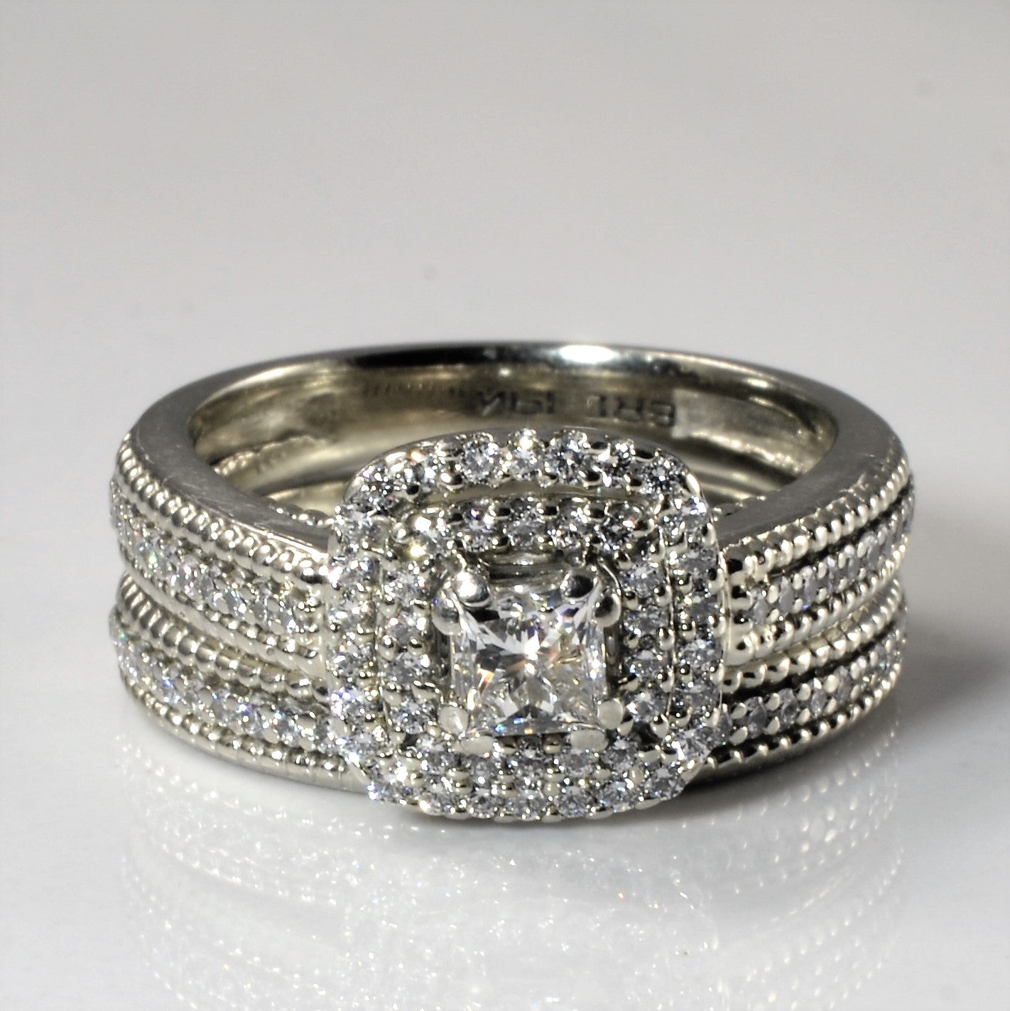 Milgrain Halo Diamond Wedding Set | 0.87ctw | SZ 5.75 |