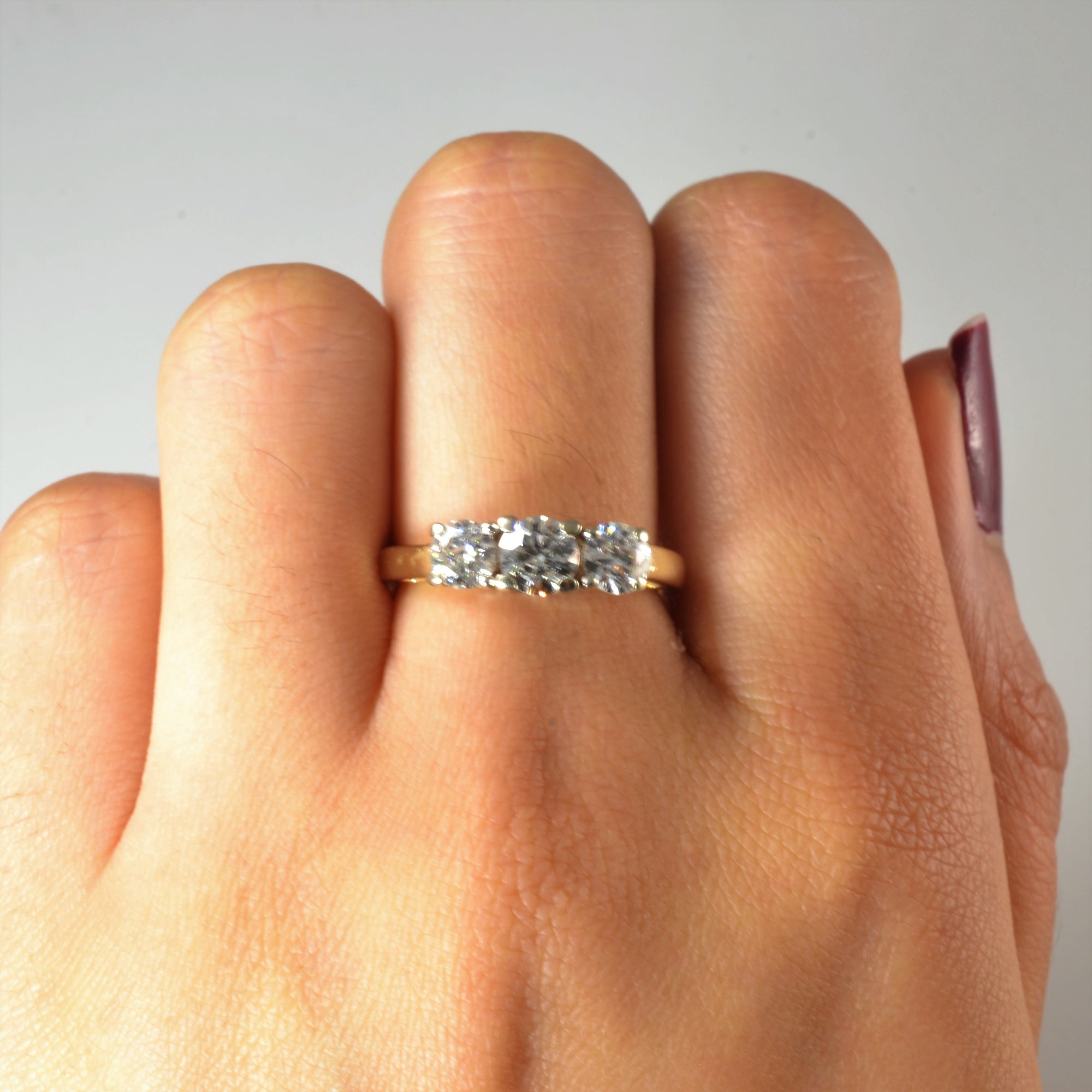 Three Stone Diamond Engagement Ring | 1.07ctw | SZ 6 |