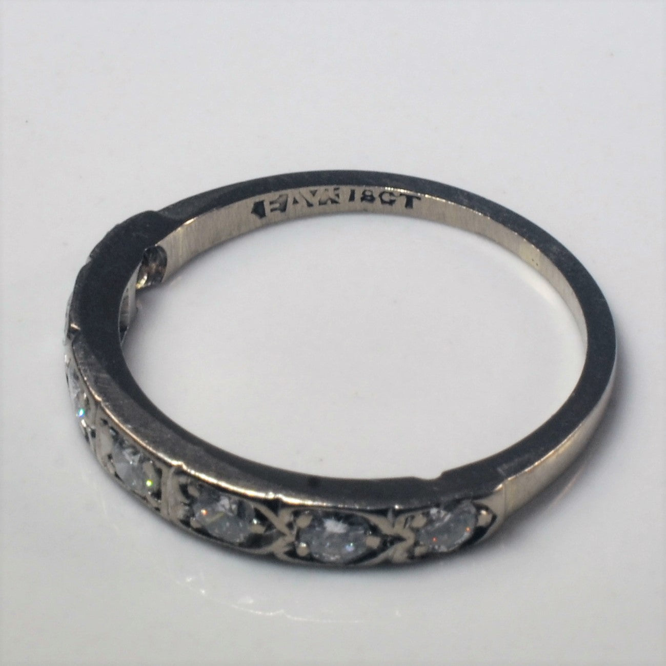 Art Deco Diamond Wedding Band | 0.28ctw | SZ 5.75 |