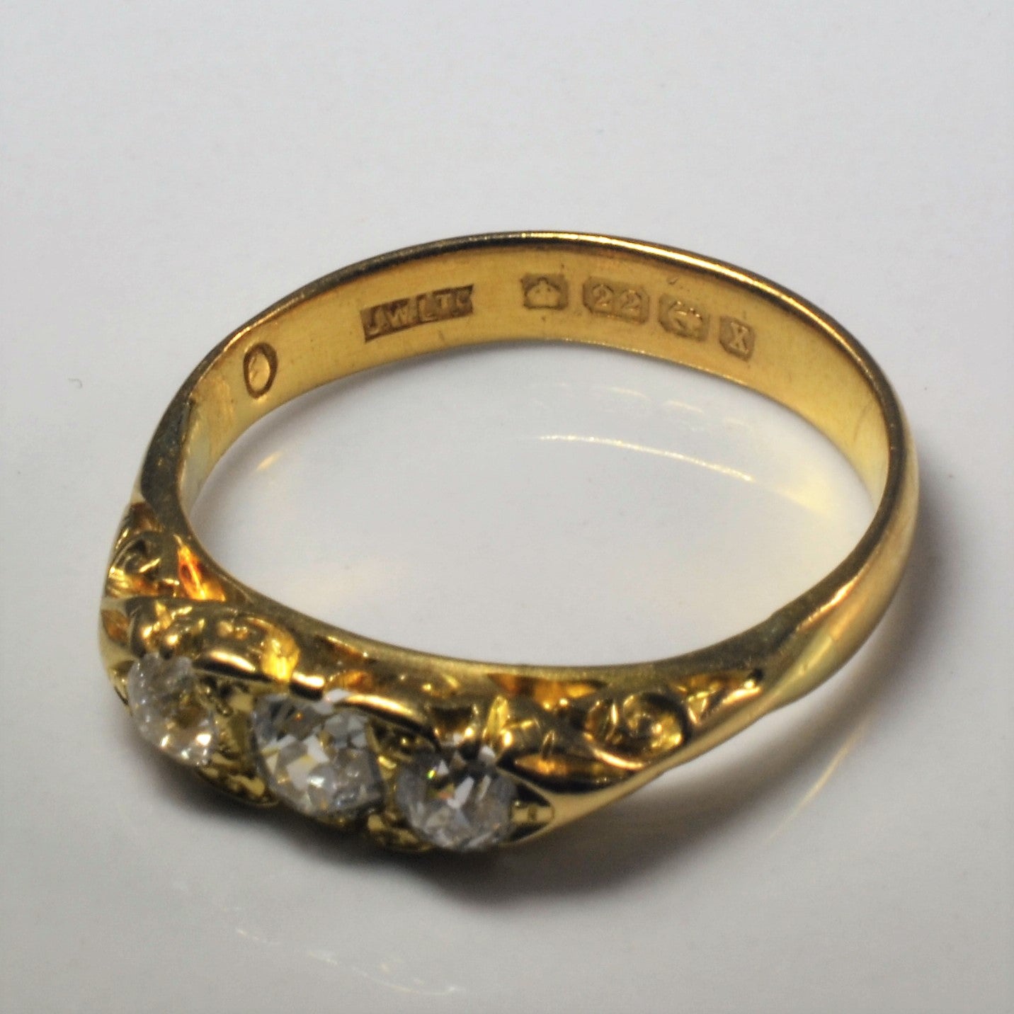 Victorian Three Stone Diamond Ring | 0.45ctw | SZ 7.5 |