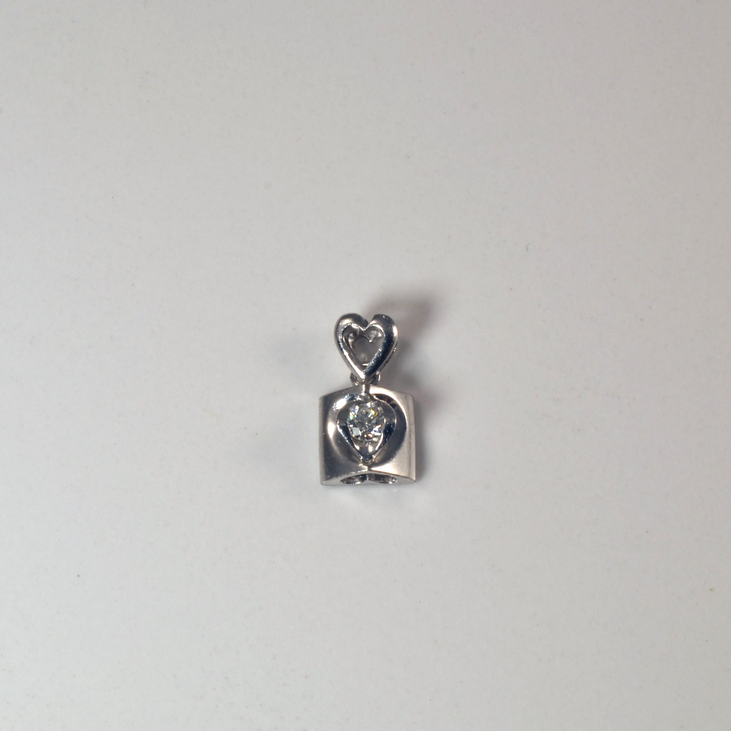 Heart Detailed Solitaire Diamond Pendant | 0.085ct |