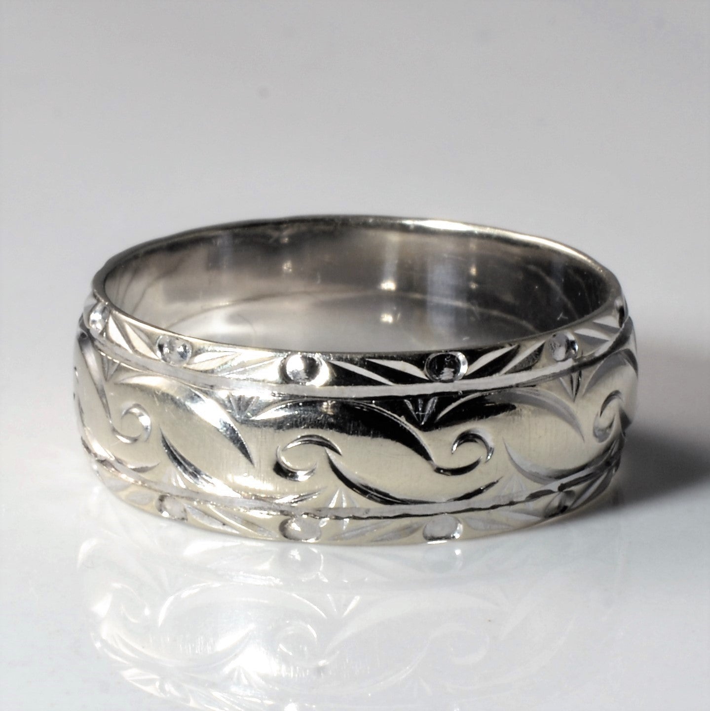 Patterned White Gold Band | SZ 10 |