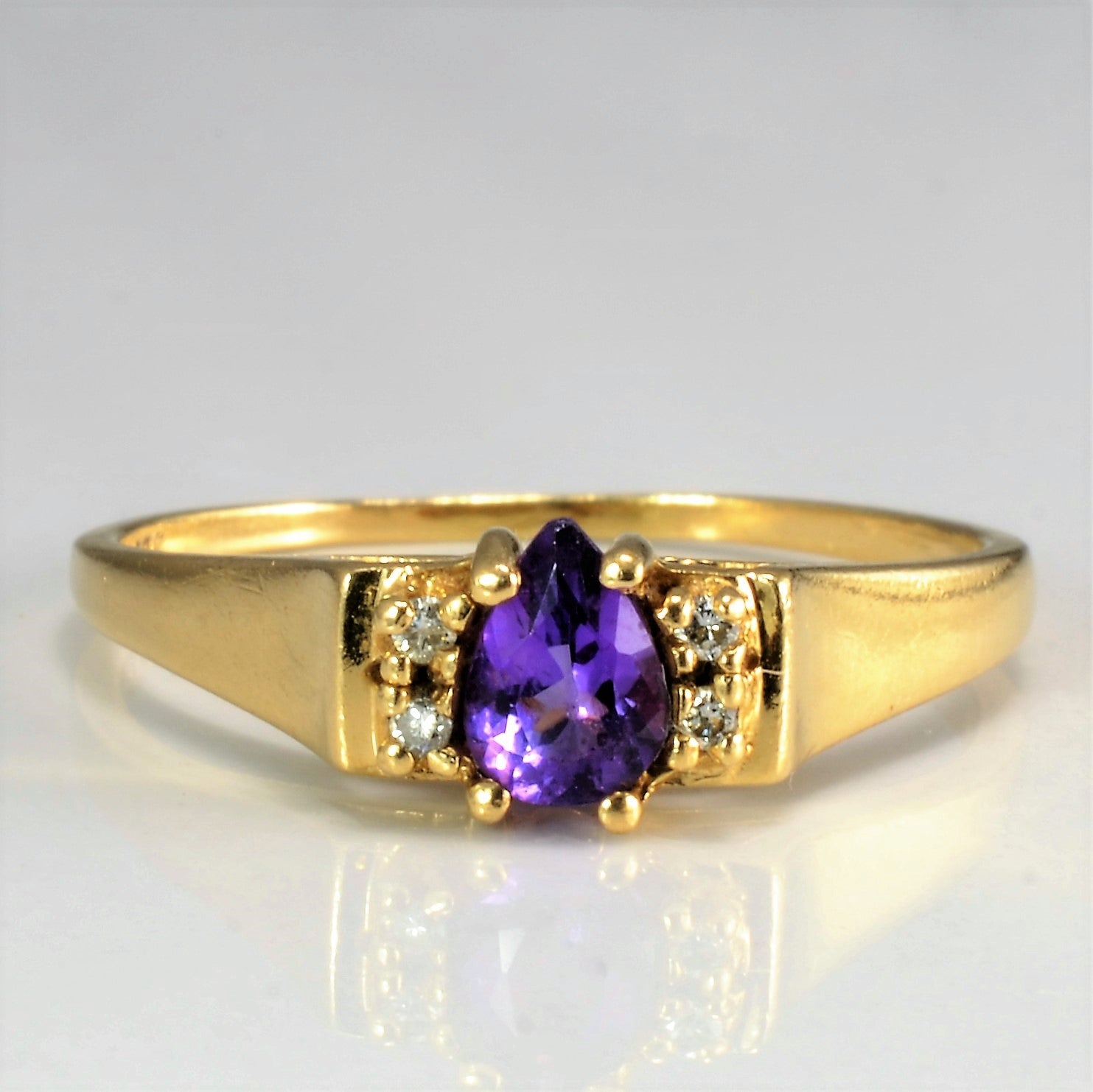 Amethyst and Diamond Accent Ring | 0.04 ctw SZ 9 |