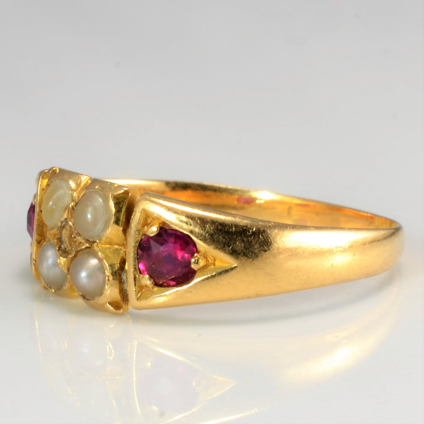 Vintage Ruby and Pearl Ring | SZ 6.75 |