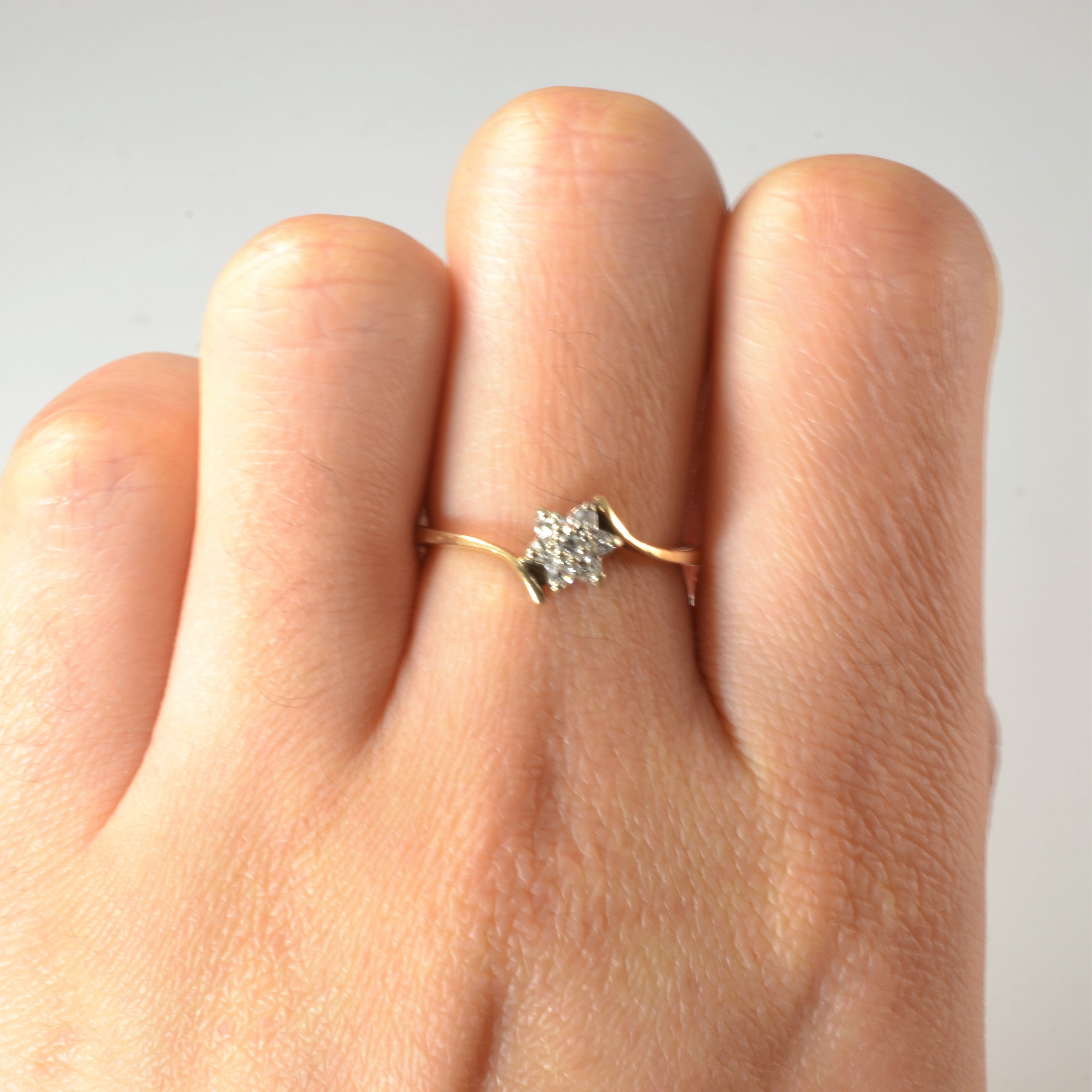 Bypass Cluster Diamond Ring | 0.11ctw | SZ 6.25 |