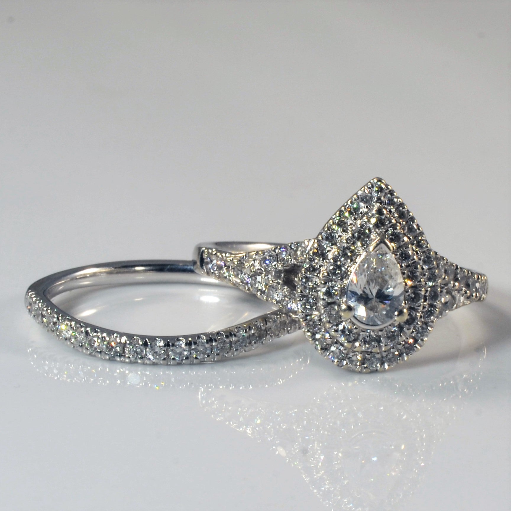 Michael Hill' Pear Cut Diamond Double Halo Wedding Set | 1.00ctw | SZ 7.5 |