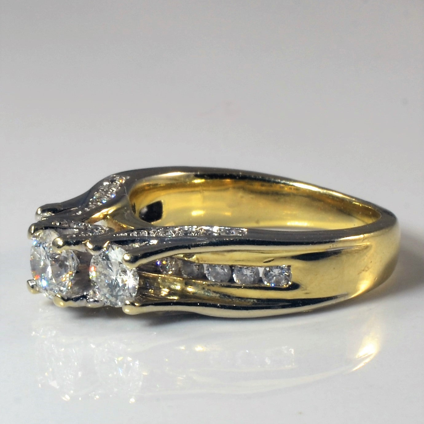 Diamond Gallery Three Stone Engagement Ring | 0.88ctw | SZ 4.75 |