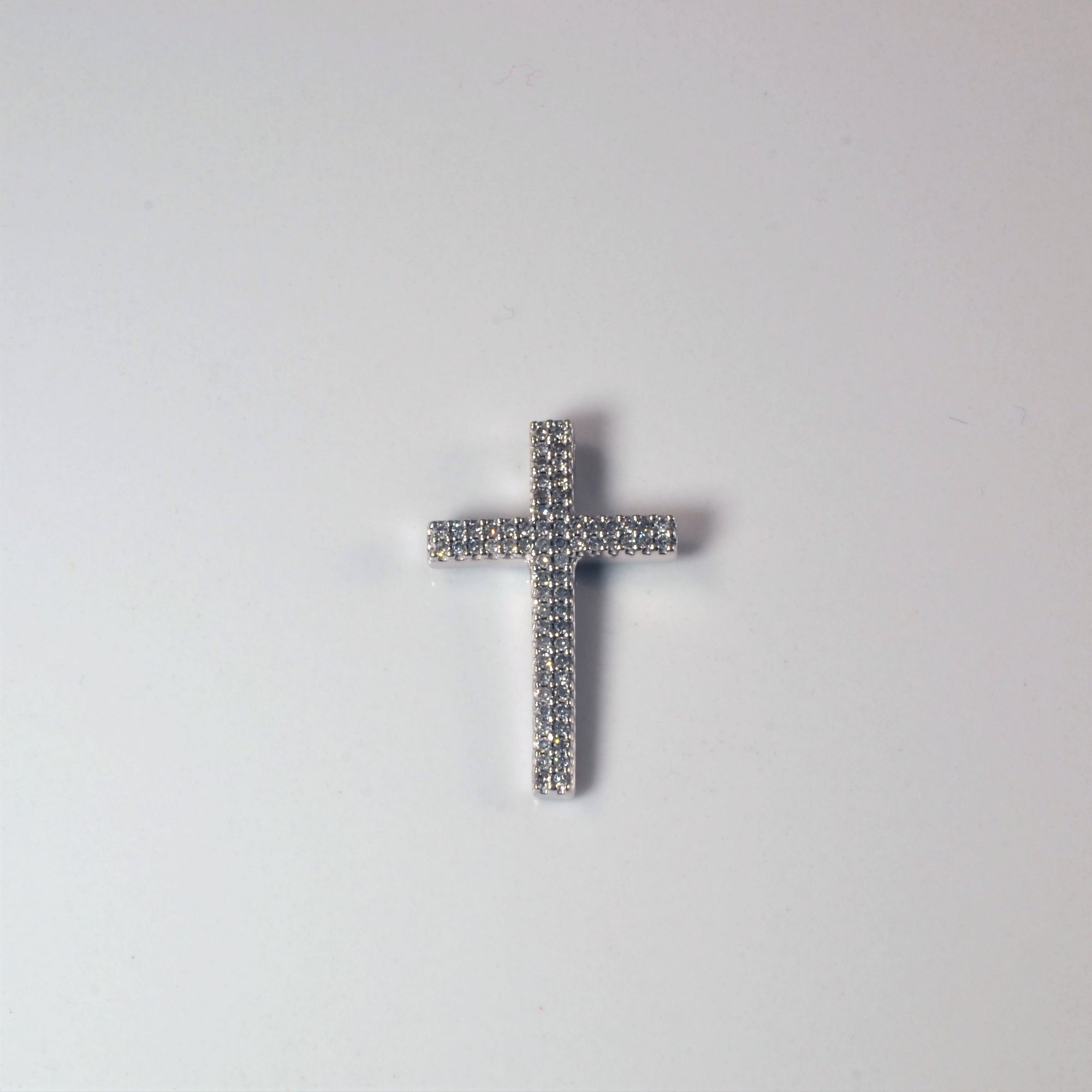 Pave Diamond Cross Pendant | 0.33ctw |